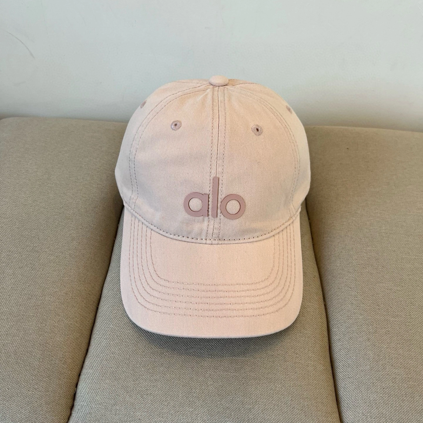 Attractive A*lo Hats Top XX20250410- 17420