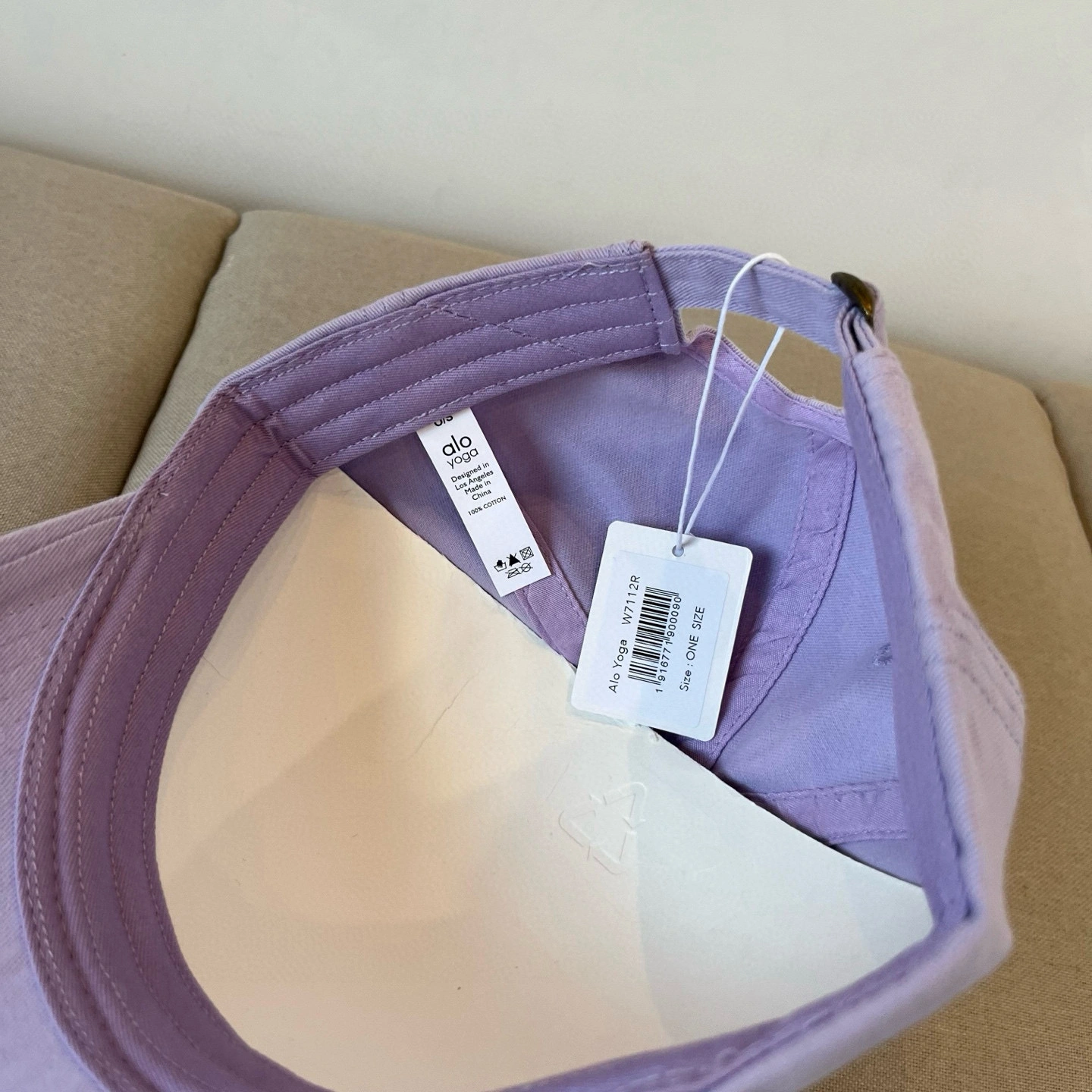 Attractive A*lo Hats Top XX20250410- 17420