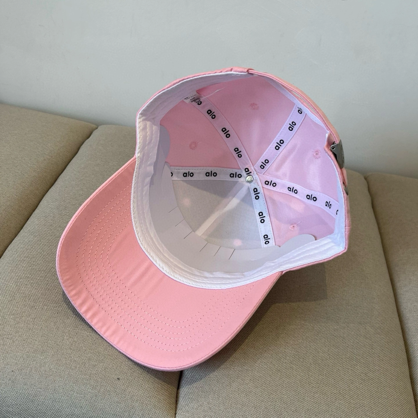 SoftTouch A*lo Hats Top XX20250410- 17419