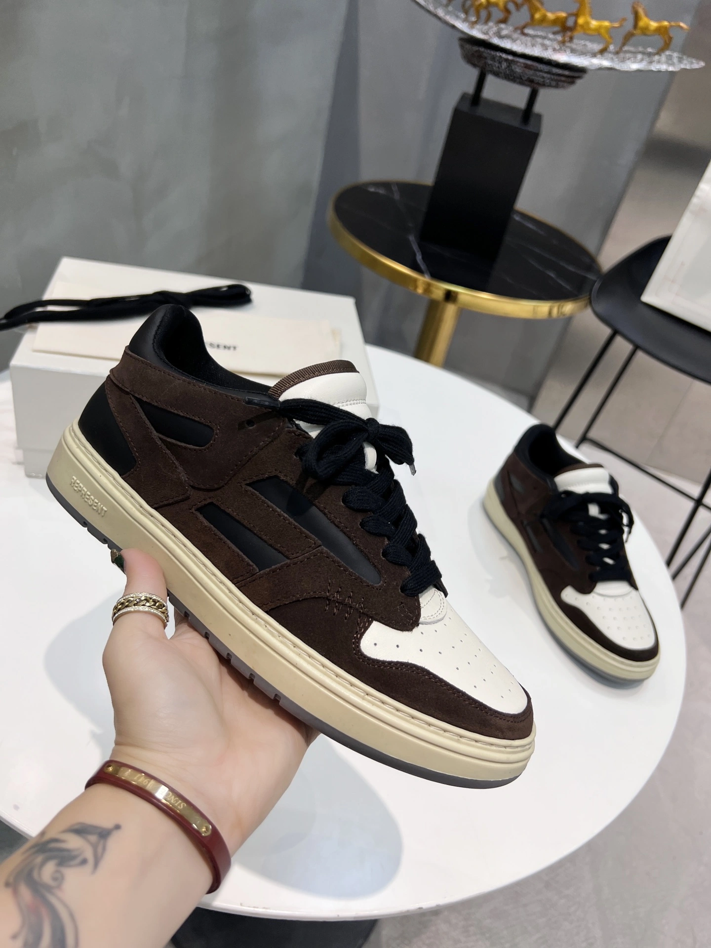 FreshLook A*miri Top Quality Sneakers CL 20230820- 6999