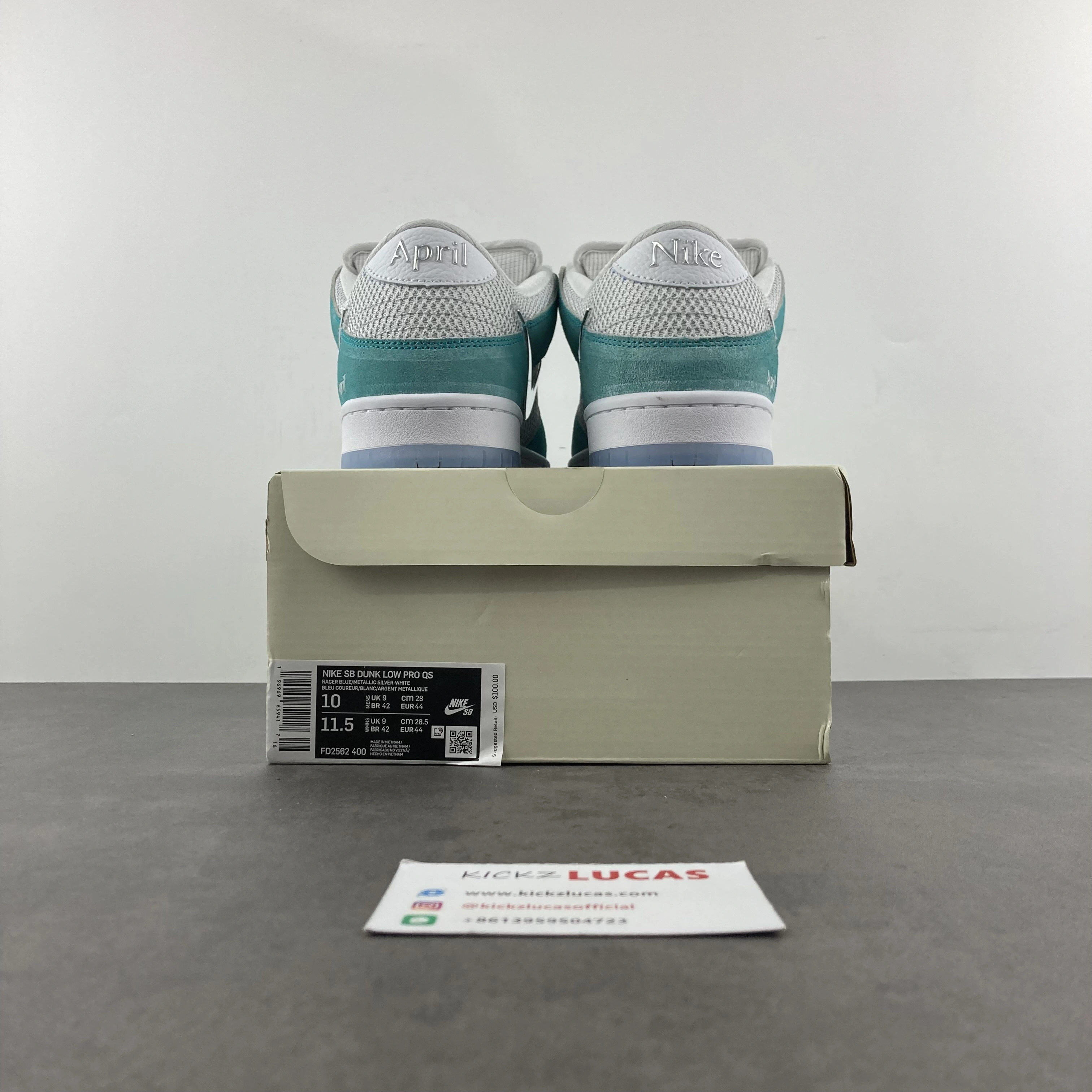 SmoothTexture April Skateboards x SB Dunk Low FD2562- 178