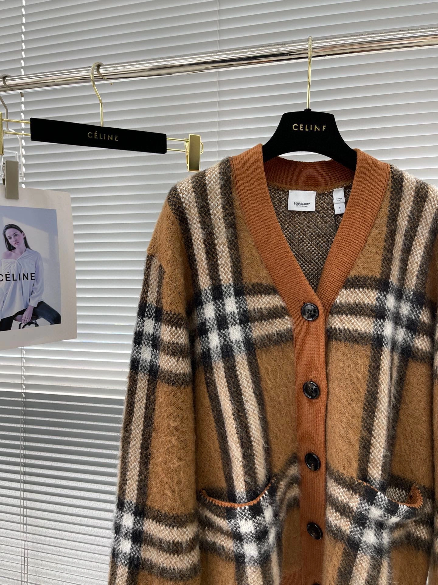 EyeCatching B*URBERRY Cardigan Top Quality D17 20231107- 14028