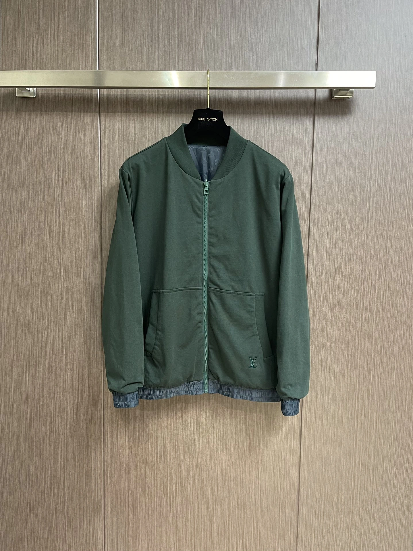 HighQuality B*URBERRY Coat Top Quality D17 20240320- 13996