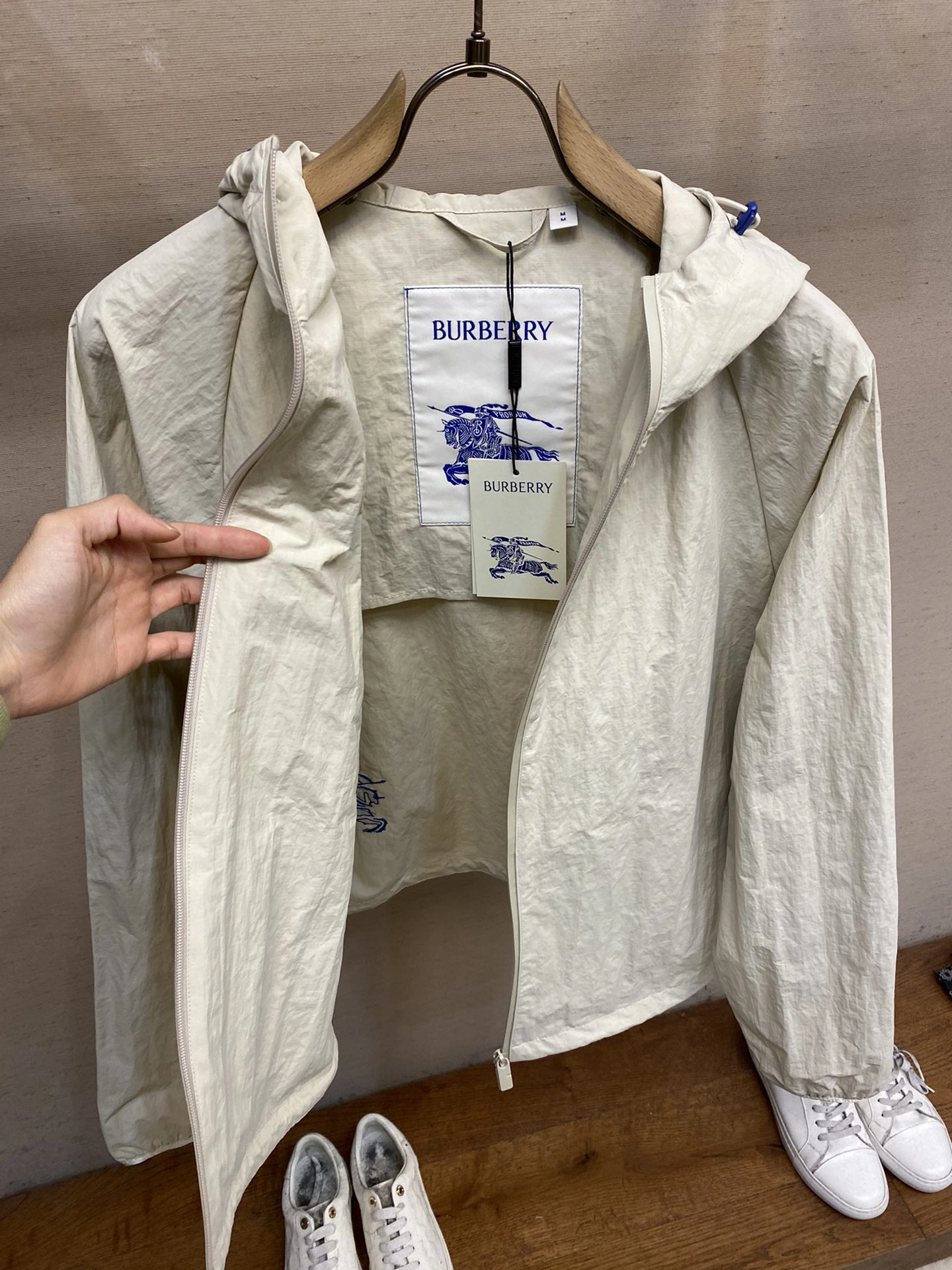 Lightweight B*URBERRY Coat Top Quality D17 20240321- 13995