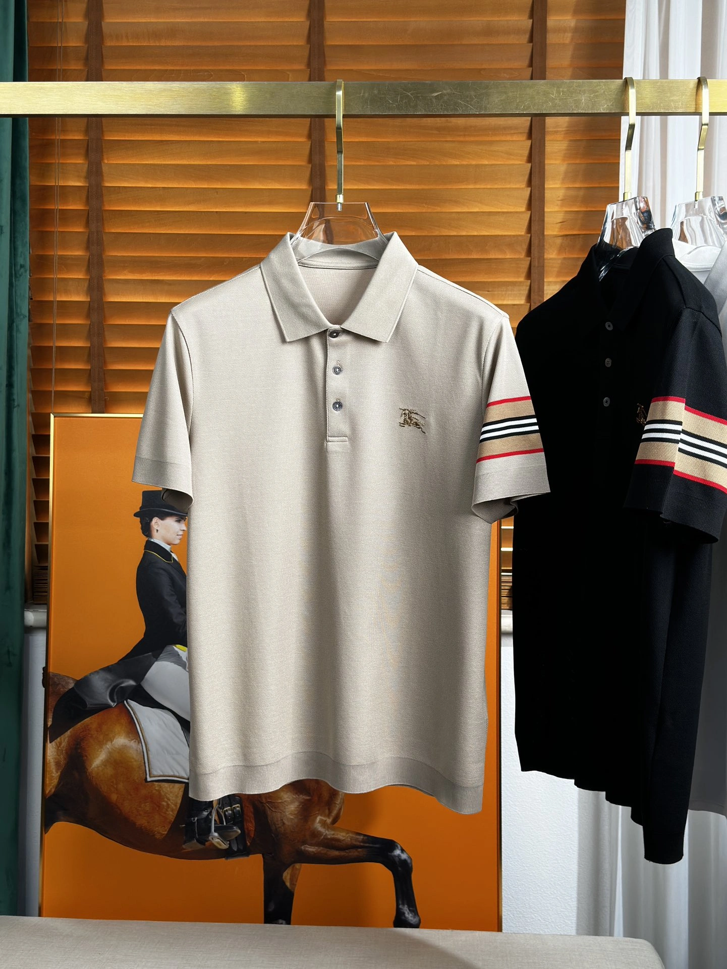 SmoothTexture B*URBERRY POLO Top Quality D17 202405225- 13791