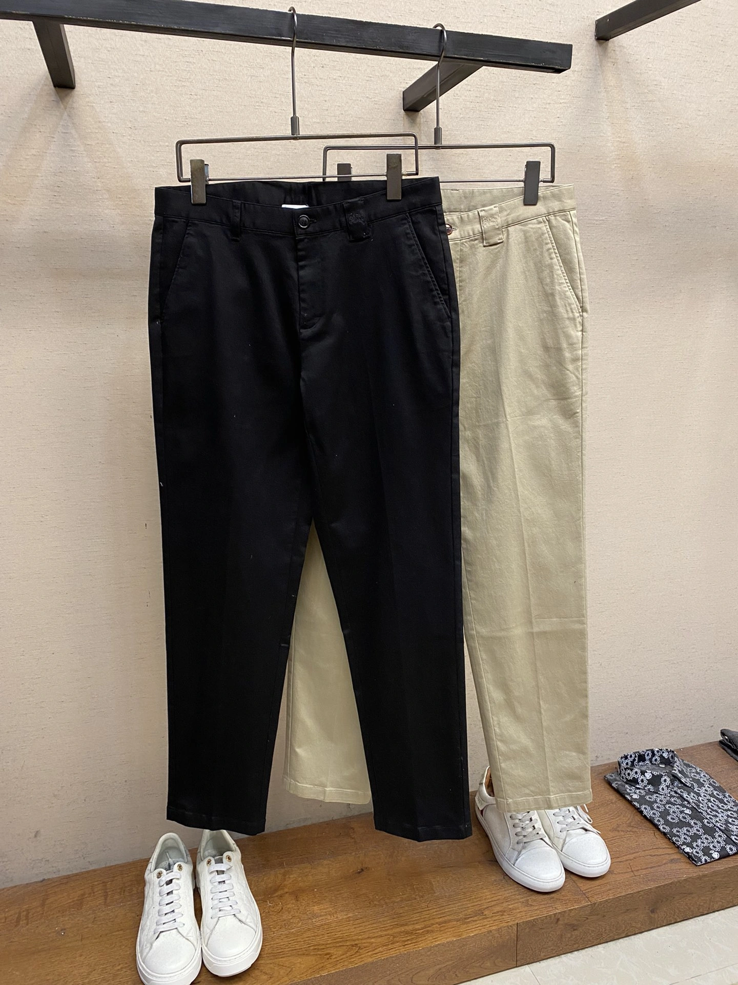 RelaxedFit B*URBERRY Pants Top Quality D17 20240415- 13921
