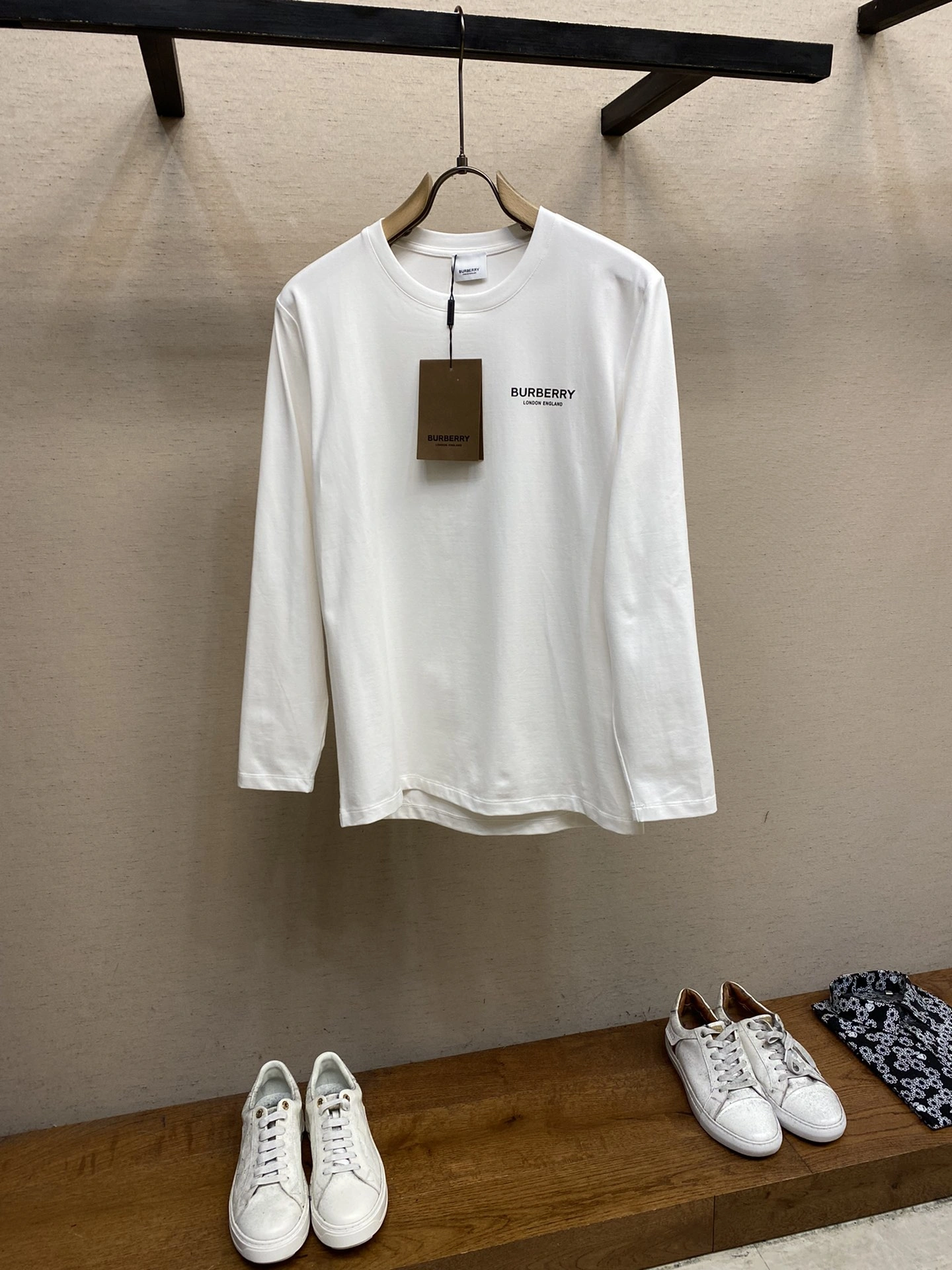 Affordable B*URBERRY Sweatshirt Top Quality AZ 20231026- 14062