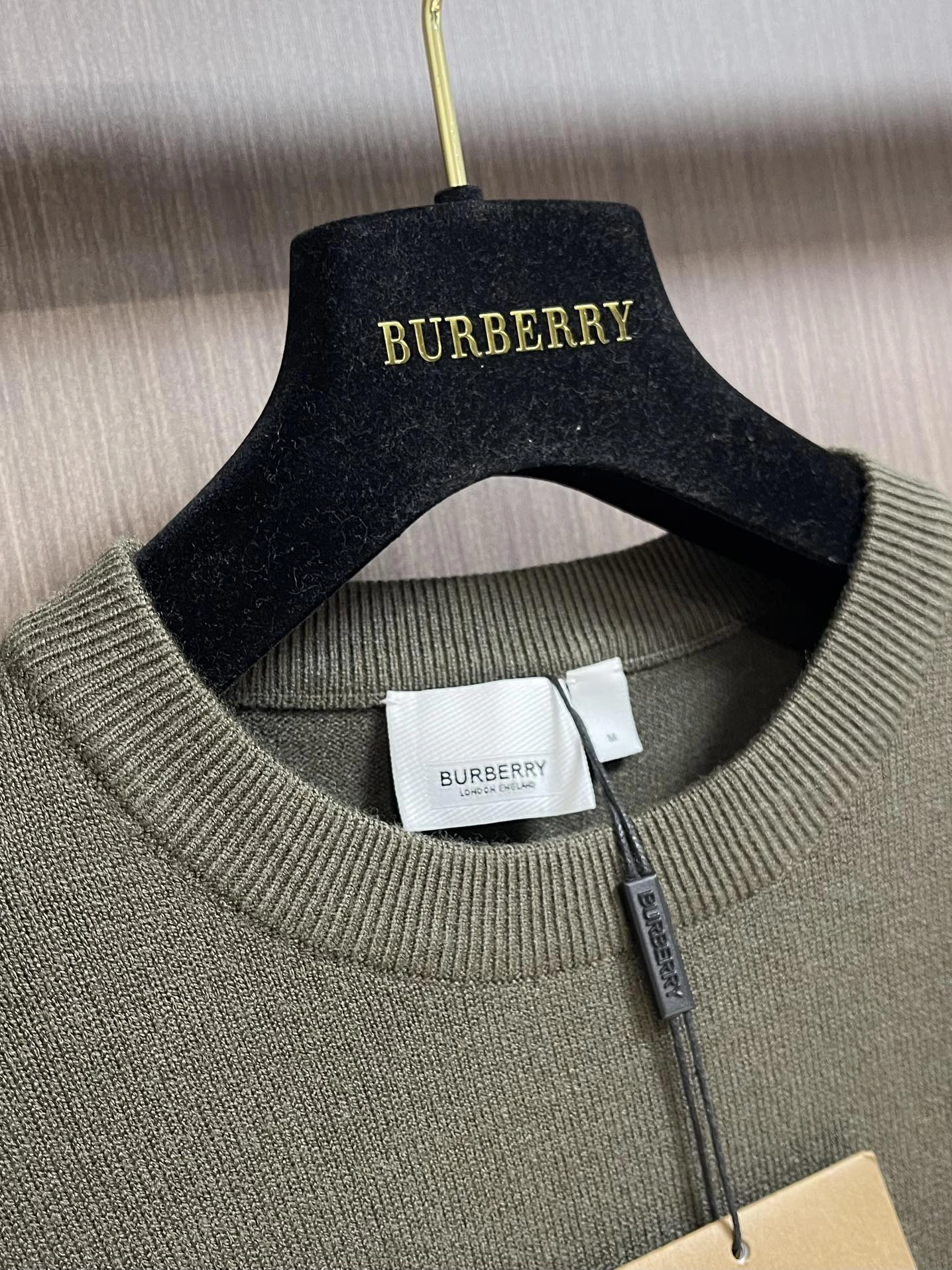 B*URBERRY Sweatshirt Top Quality D17 20231102- Chic 14036