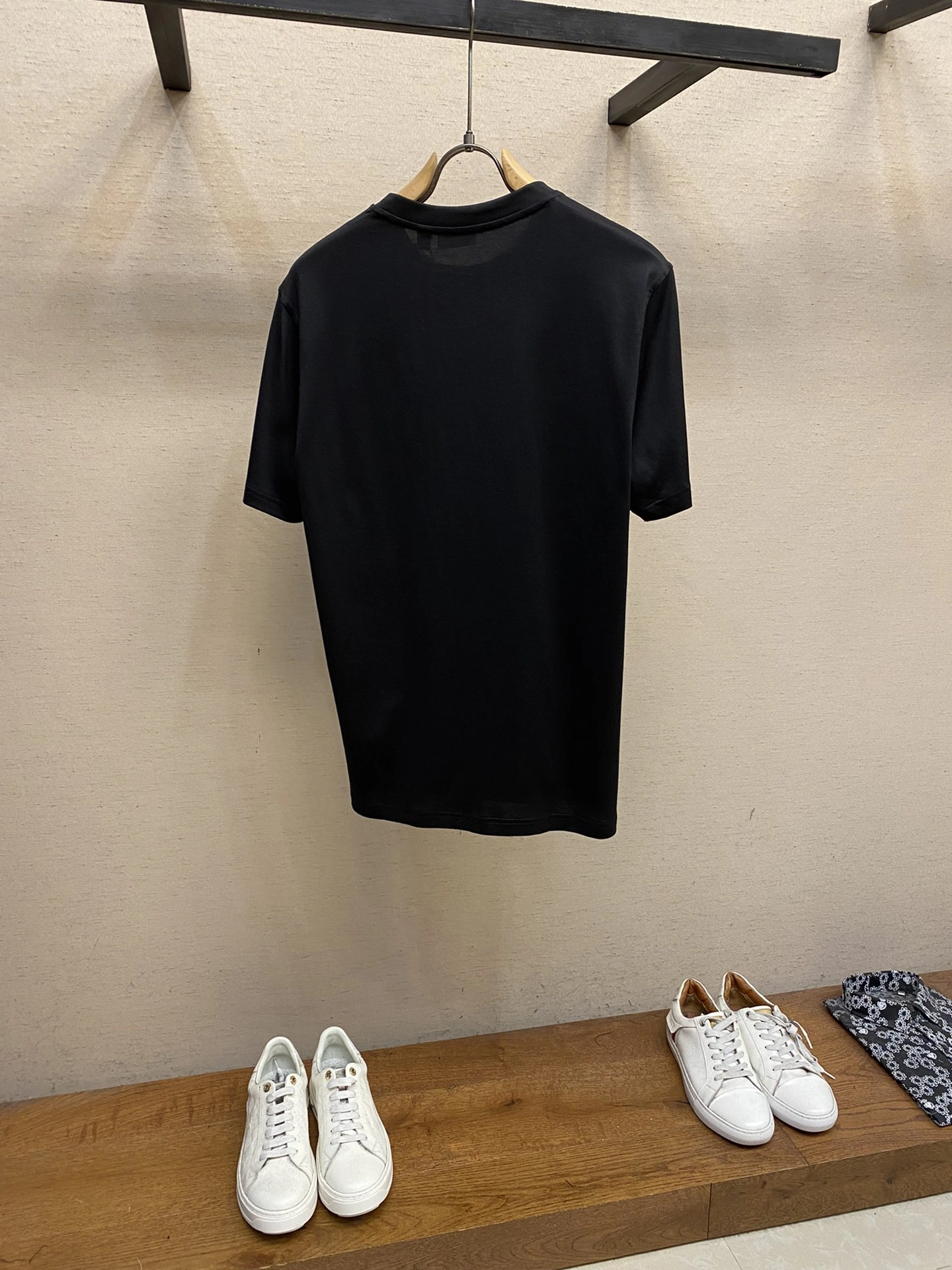 Elegant B*URBERRY T-shirt Top Quality D17 20240229- 14005