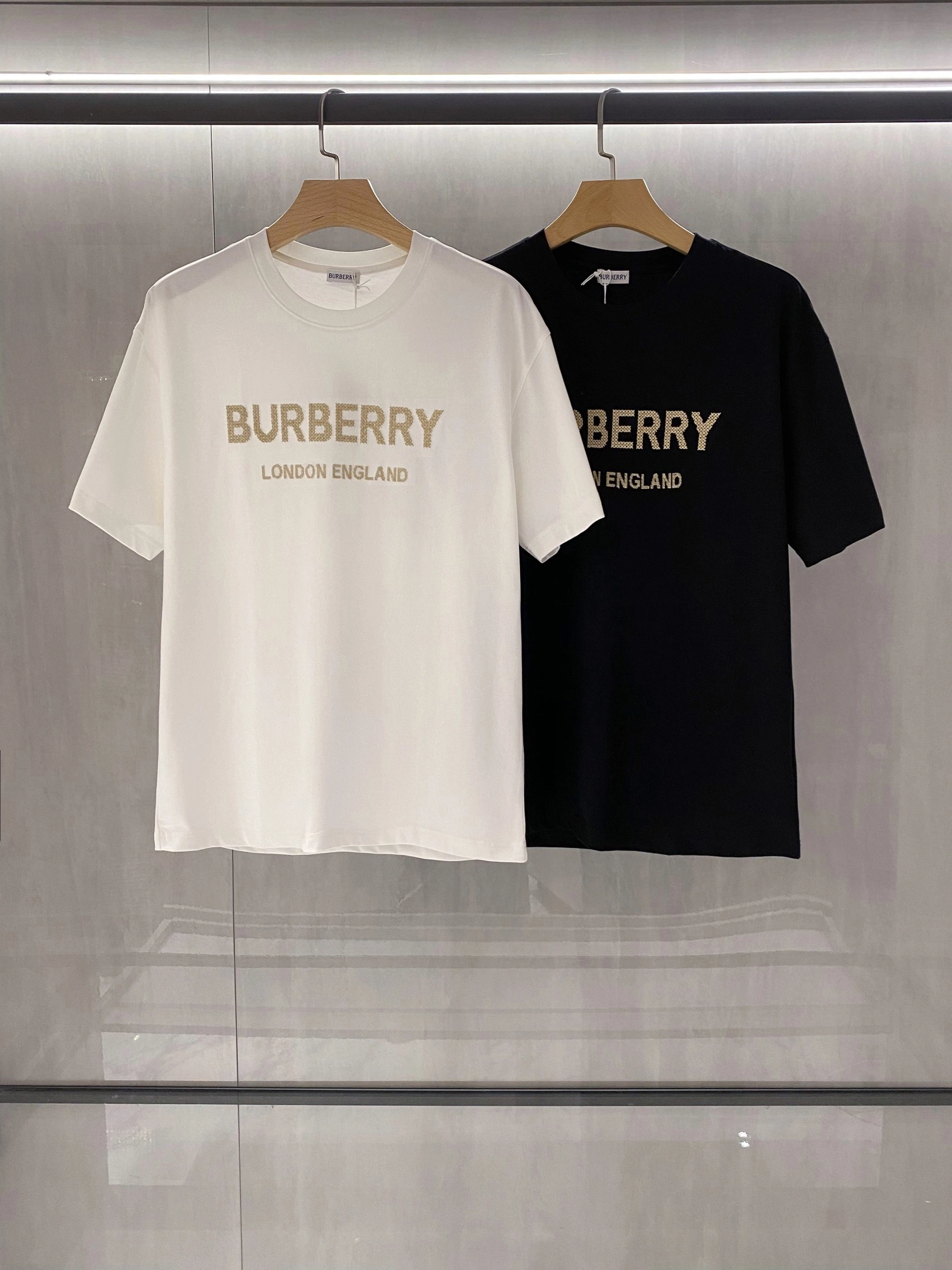 GoAnywhere B*URBERRY T-shirt Top Quality D17 20240322- 13993