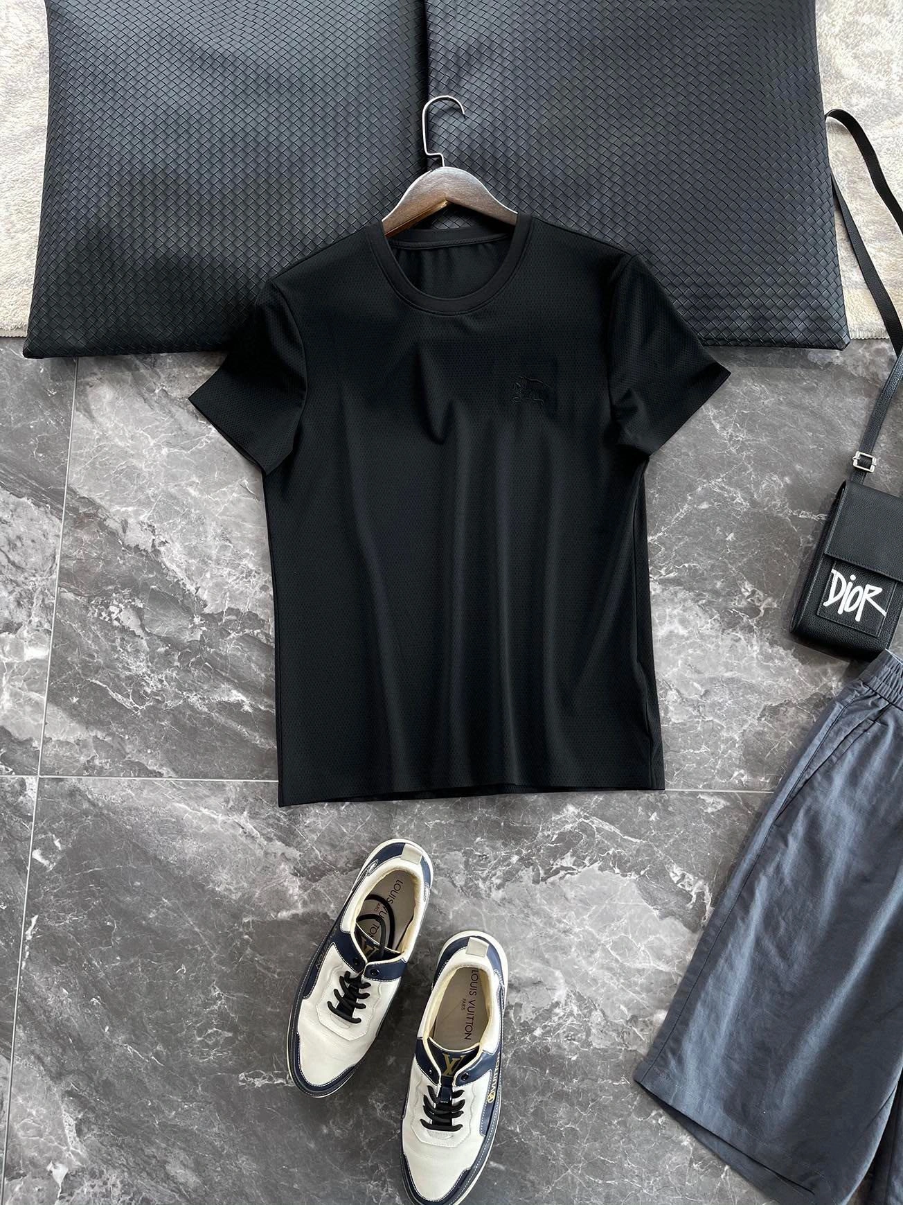 B*URBERRY T-shirt Top Quality D17 20240328- TimelessDesign 13976