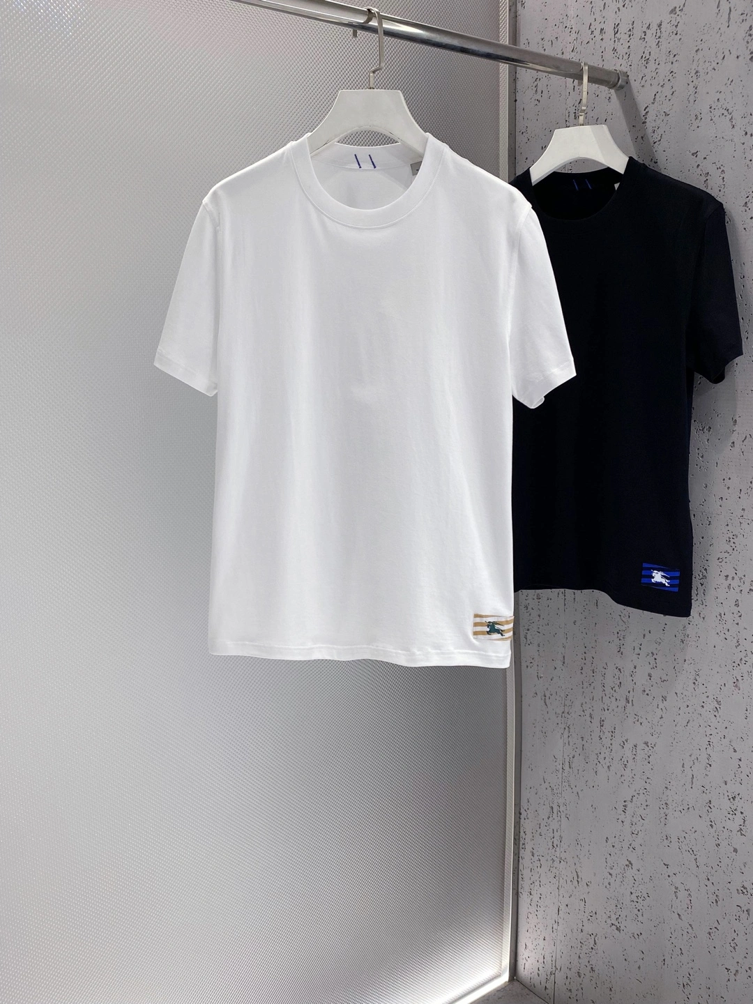 Comfortable B*URBERRY T-shirt Top Quality D17 20240427- 13903
