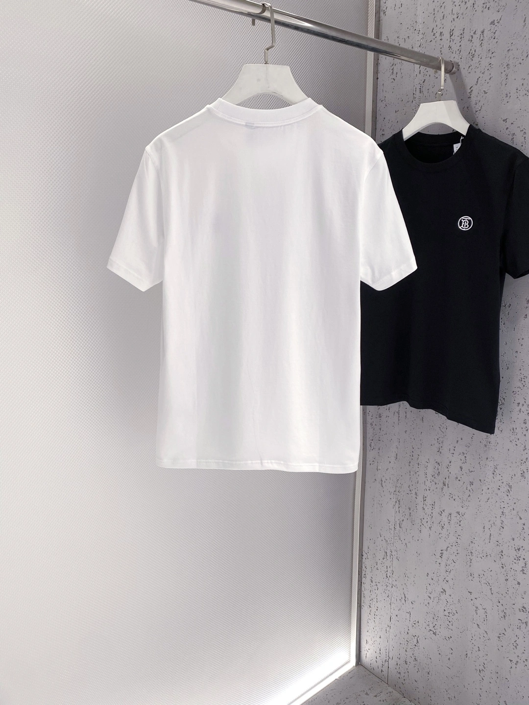 B*URBERRY T-shirt Top Quality D17 20240427- Durable 13900