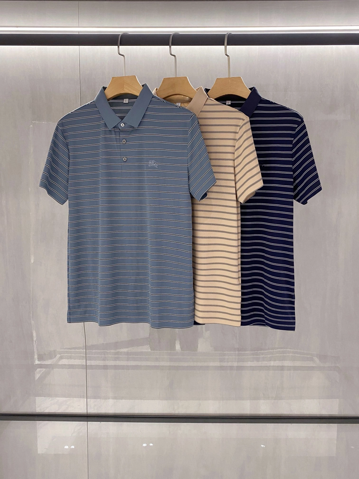 B*URBERRY T-shirt Top Quality D17 20240502- Snug 13881