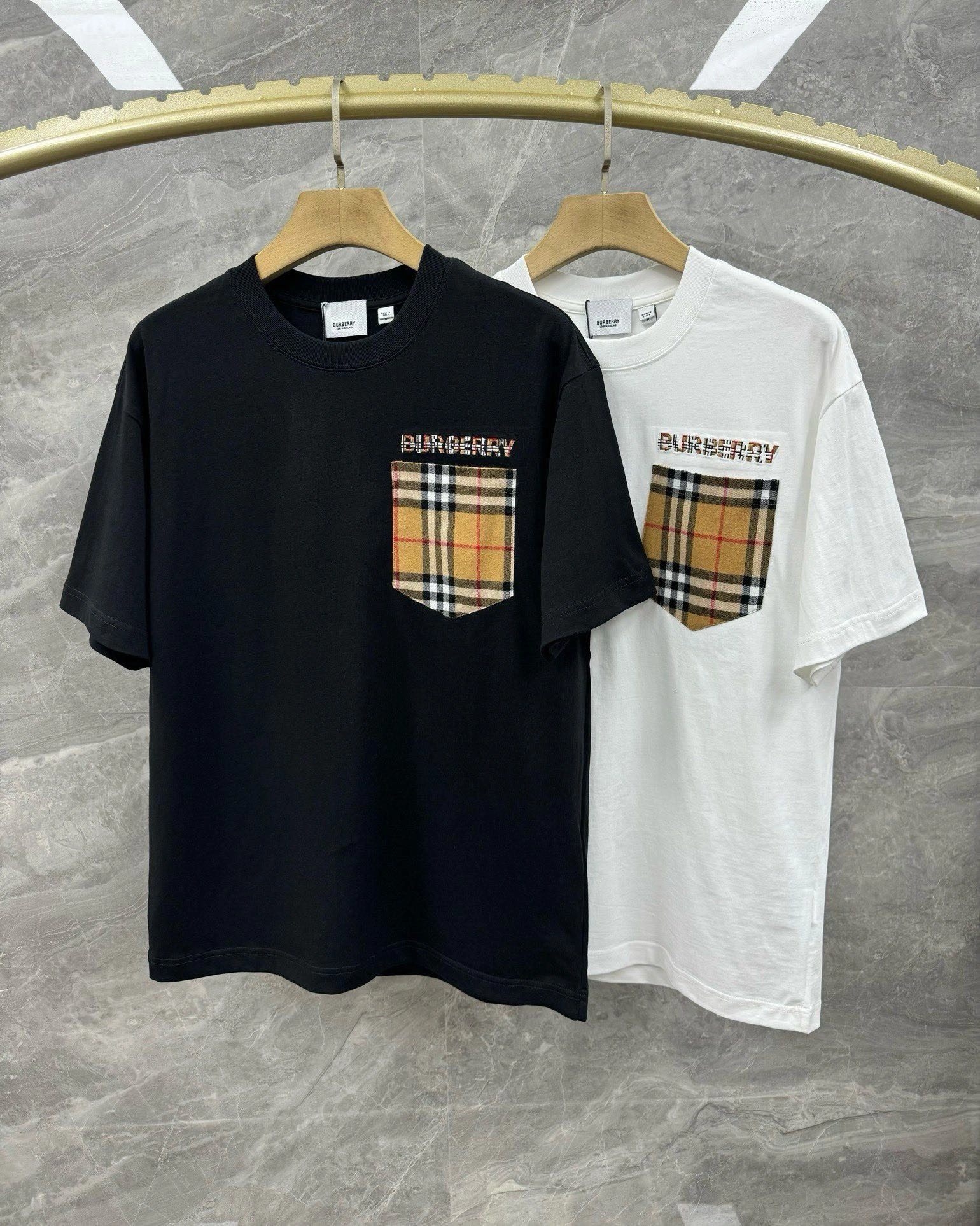 Elegant B*URBERRY T-shirt Top Quality D17 20240508- 13863