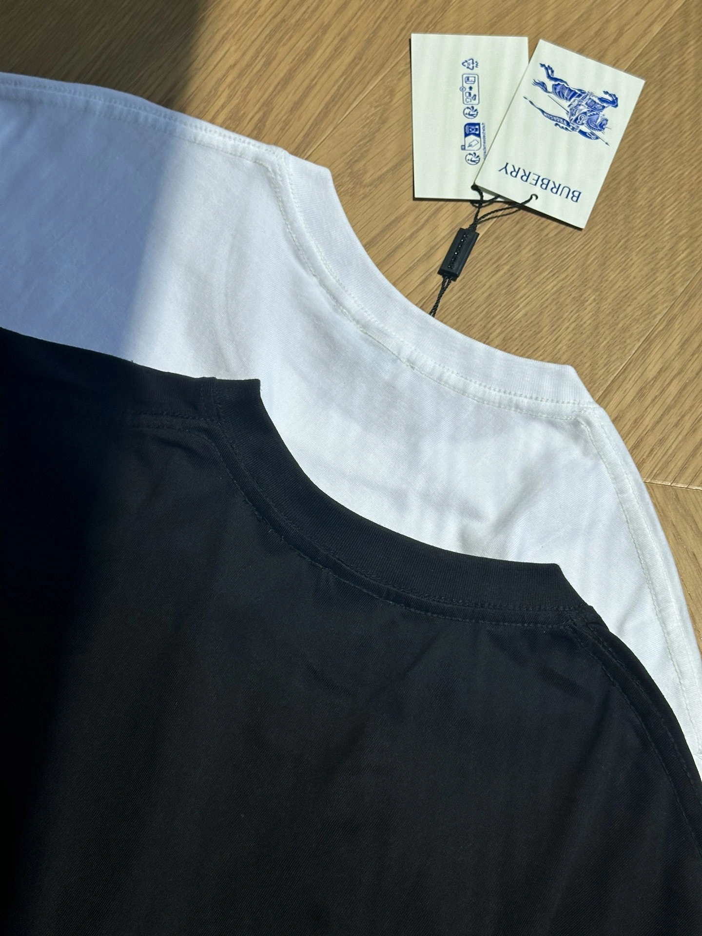 Unisex B*URBERRY T-shirt Top Quality D17 20240512- 13862