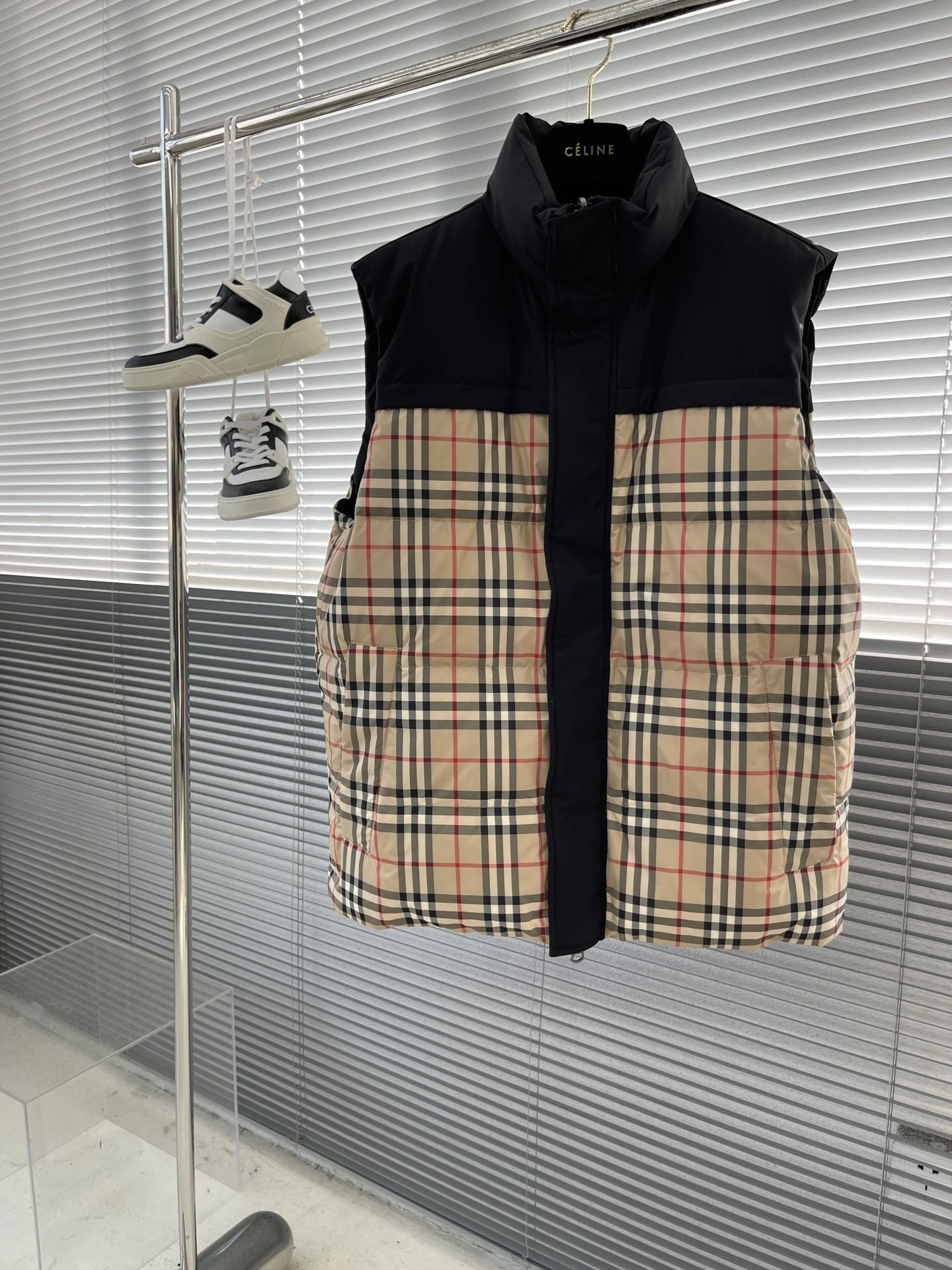 TravelReady B*URBERRY Vest Top Quality D17 20231107- 14020