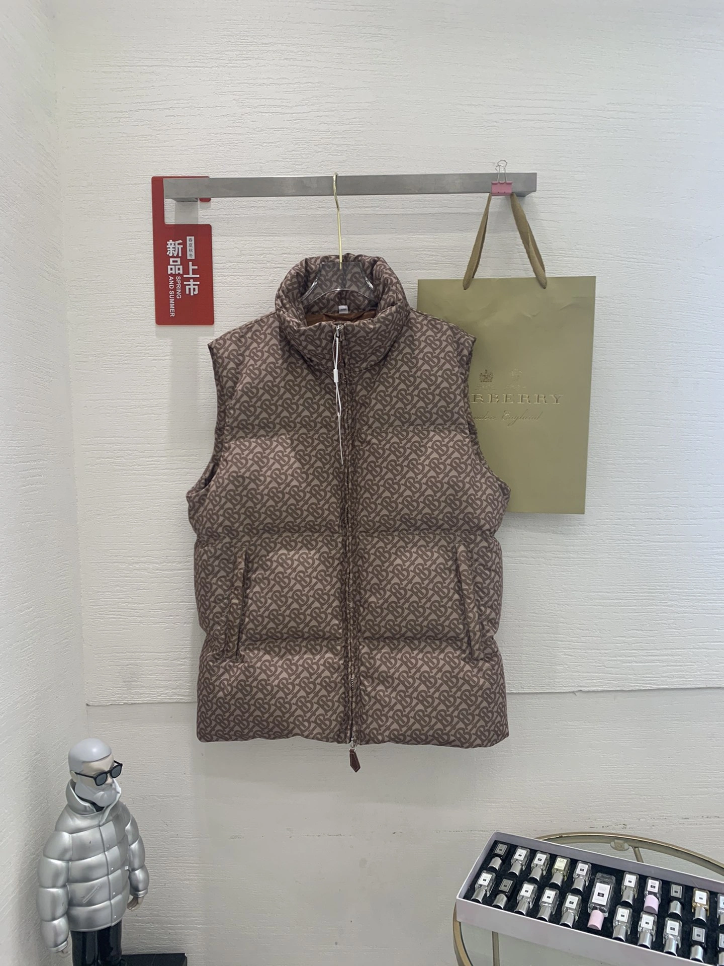 B*URBERRY Vest Top Quality GDGC 20230915- Practical 14141
