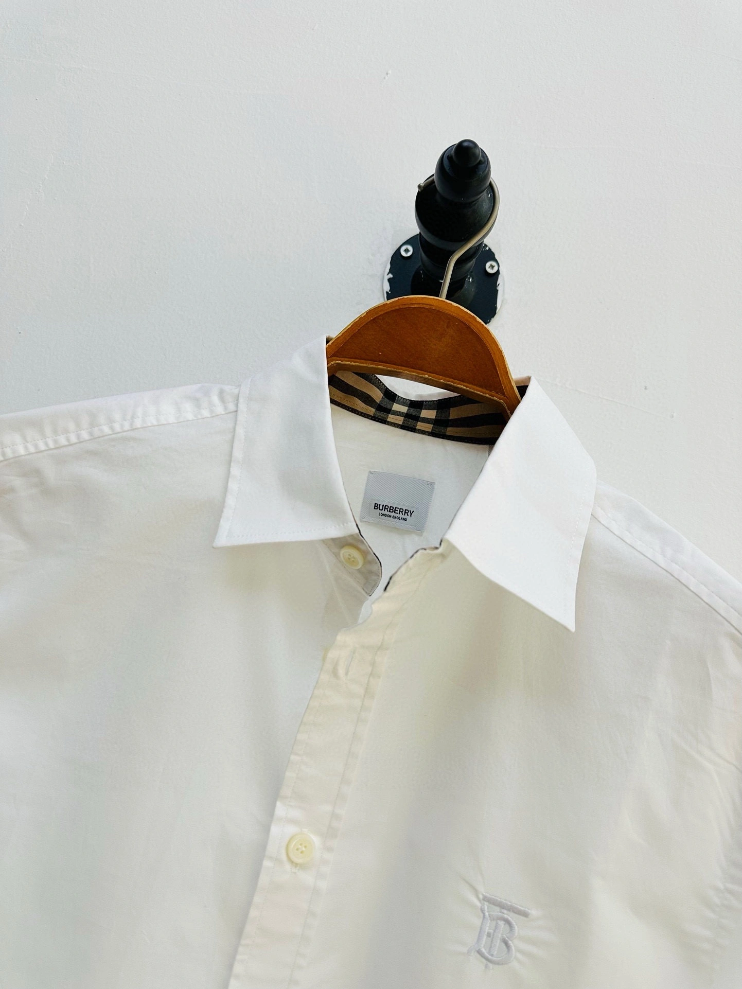 Stylish B*URBERRY shirt Top Quality D17 20240328- 13967