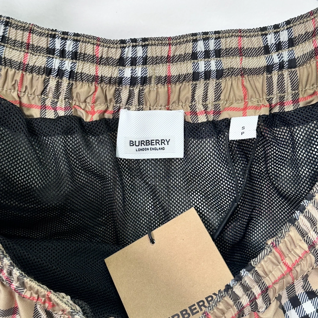 B*URBERRY shorts Top Quality AM 20250421- ZipUp 13754