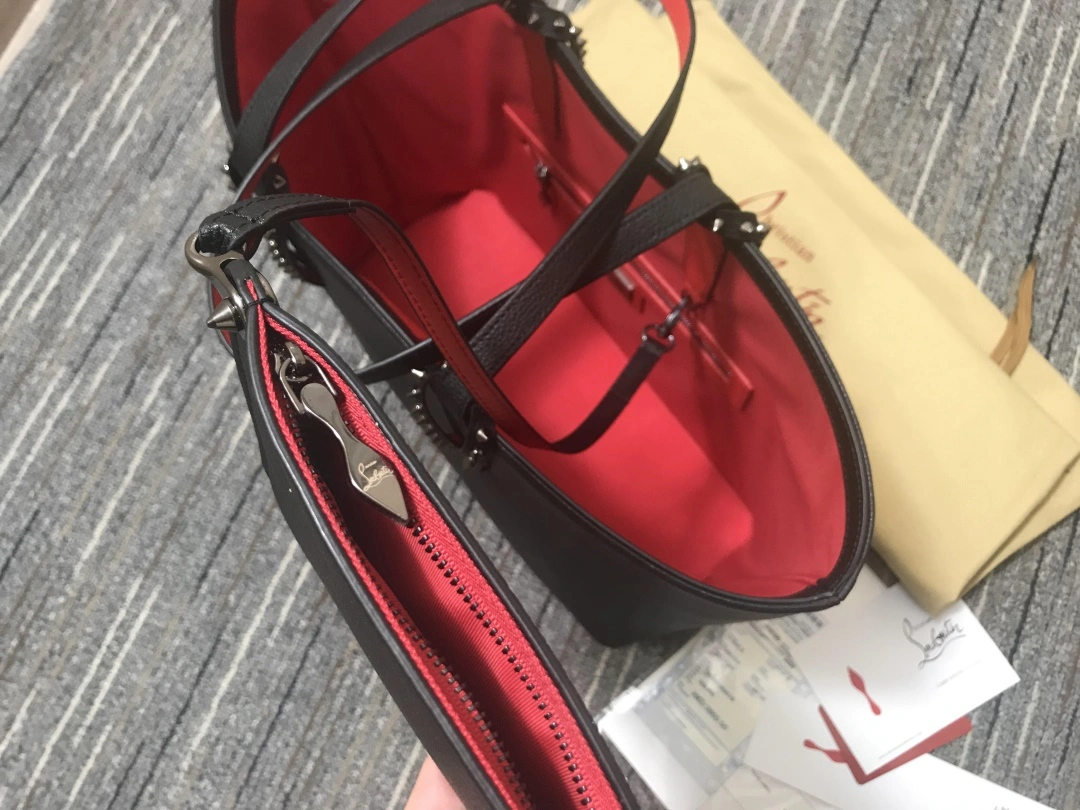 Comfortable Bag C*hristian L*ouboutin Top Quality 9579