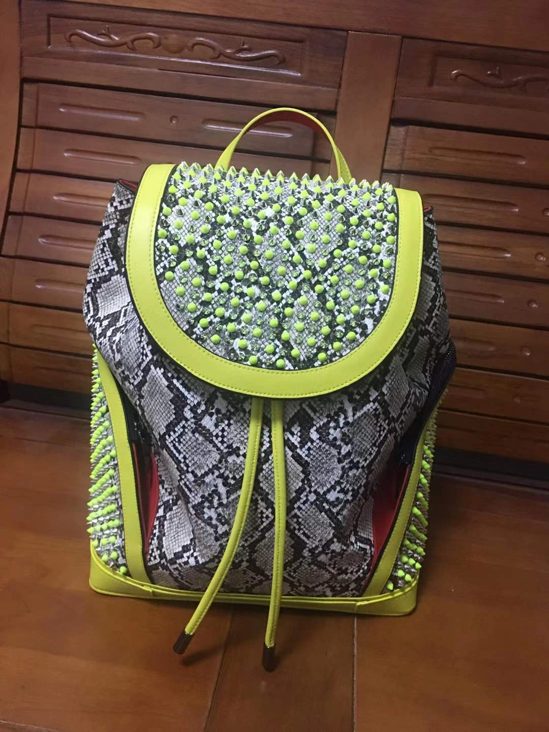 Bag C*hristian L*ouboutin Top Quality Unique 9594