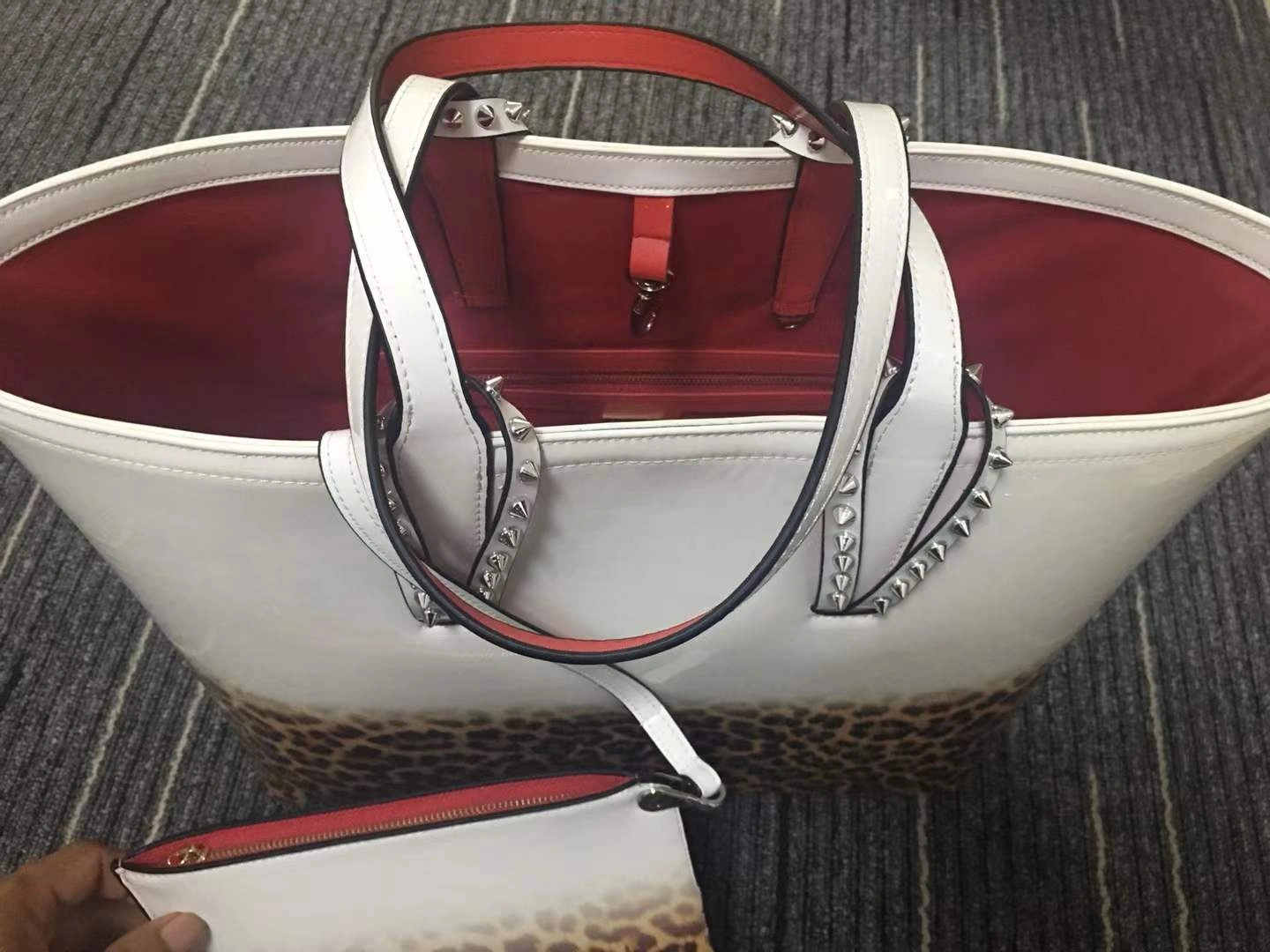 Comfortable Bag C*hristian L*ouboutin Top Quality 9601