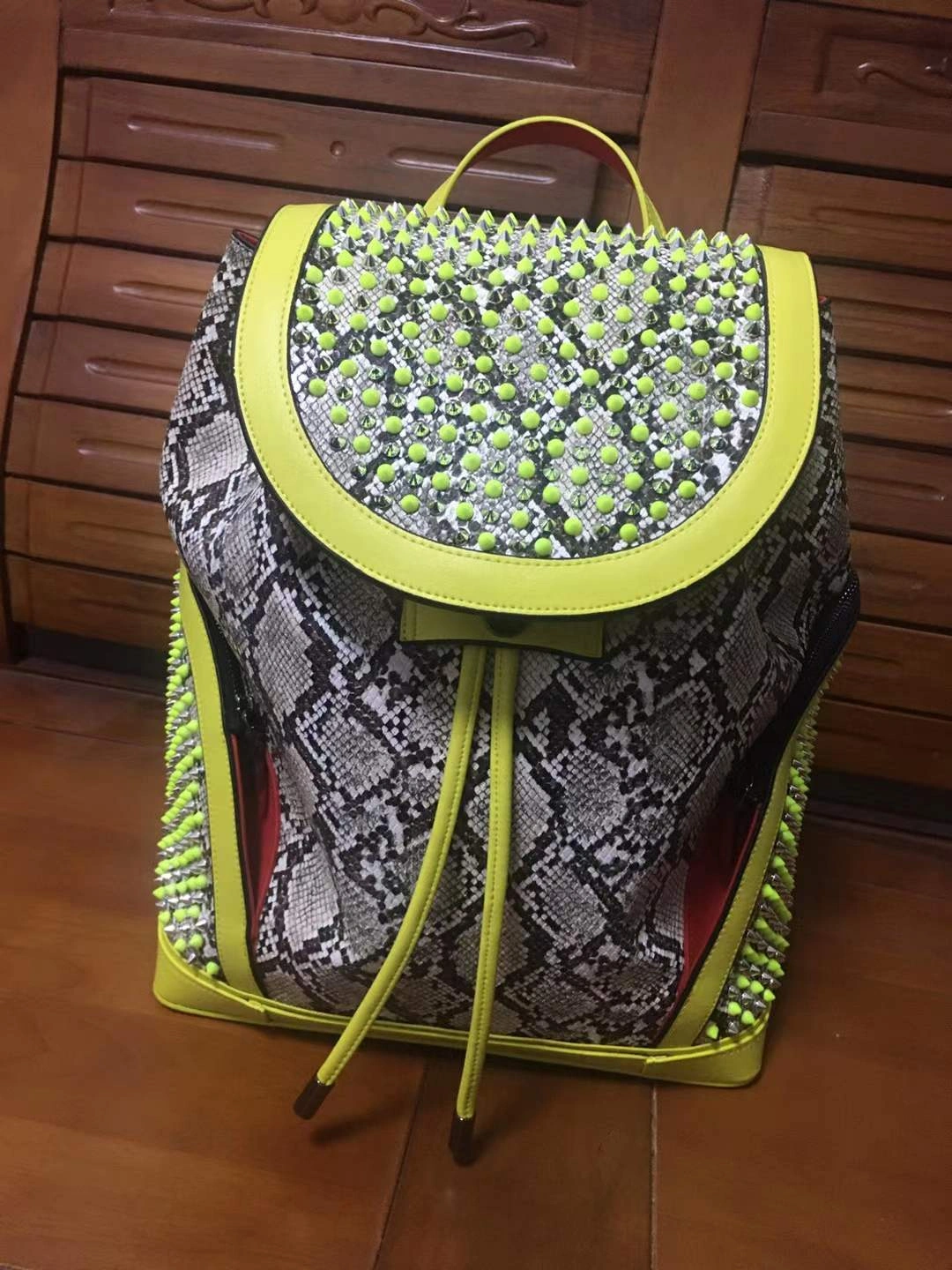 Bag C*hristian L*ouboutin Top Quality Unique 9594