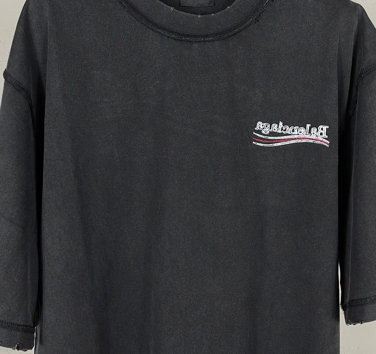 B*alenciag T-shirt Top Quality KOF 20250420- UrbanChic 9801