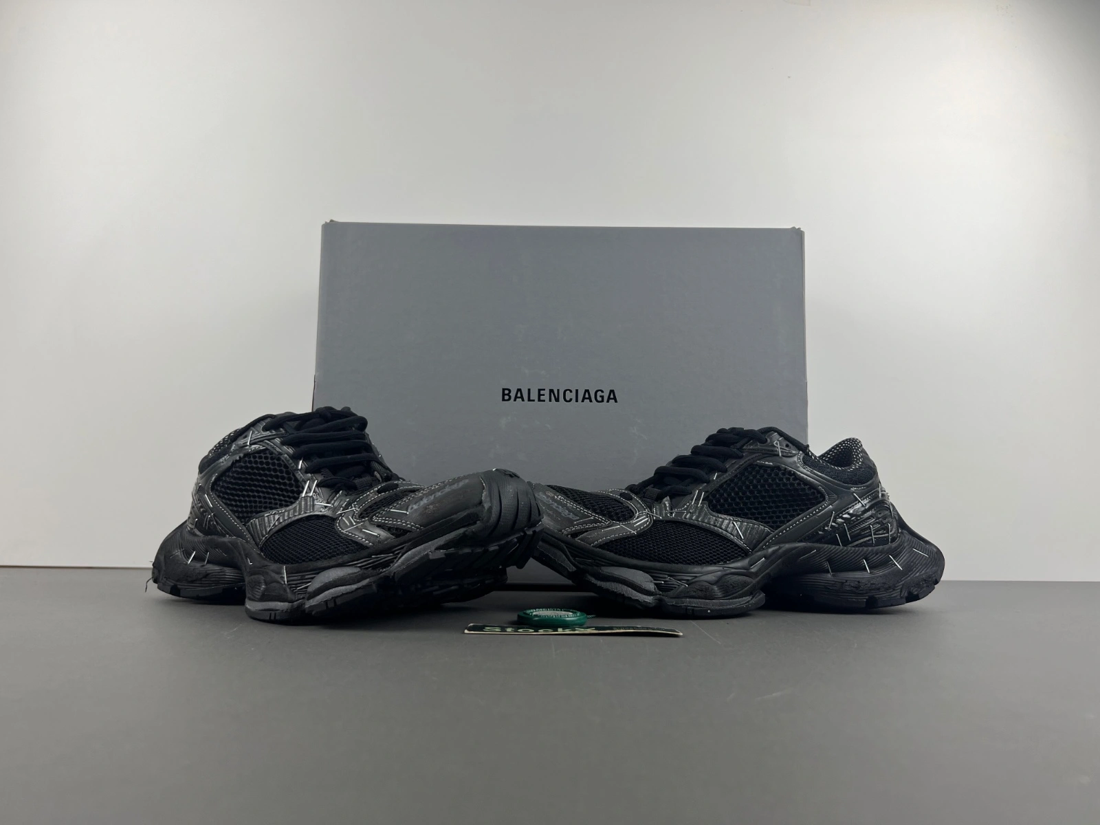 Colorful B*alenciaga 3XL AM 20241019- 4263