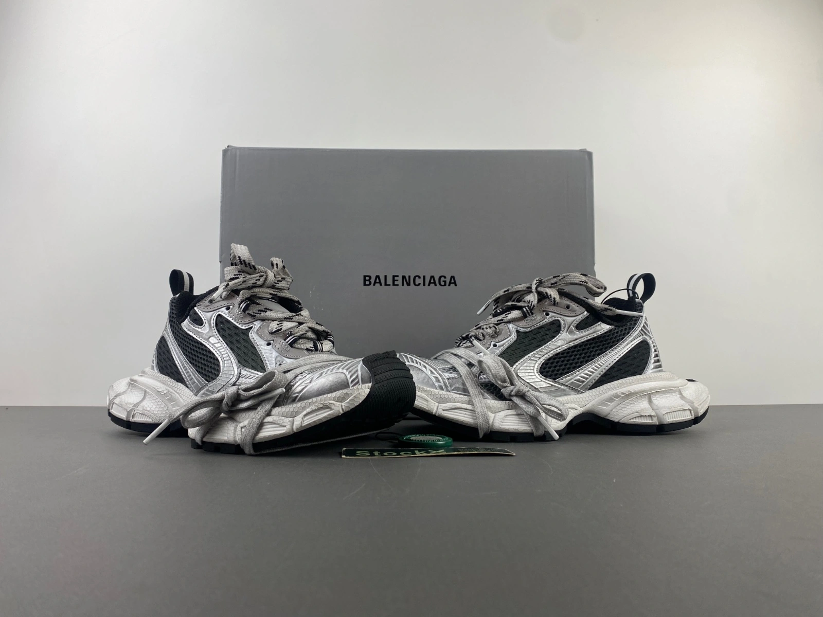 B*alenciaga 3XL AM 20250513- Colorful 4209