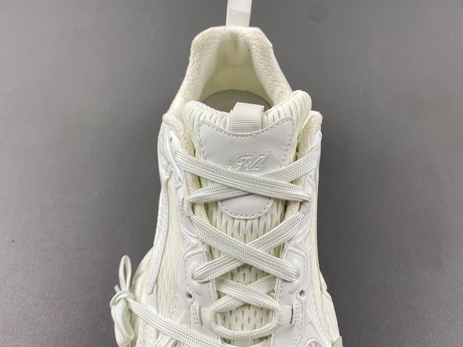 EyeCatching B*alenciaga 3XL Sneaker AM20240416- 4339