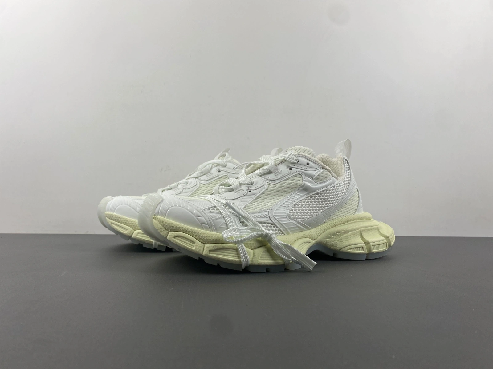 Snug B*alenciaga 3XL Sneaker AM20240508- 4332