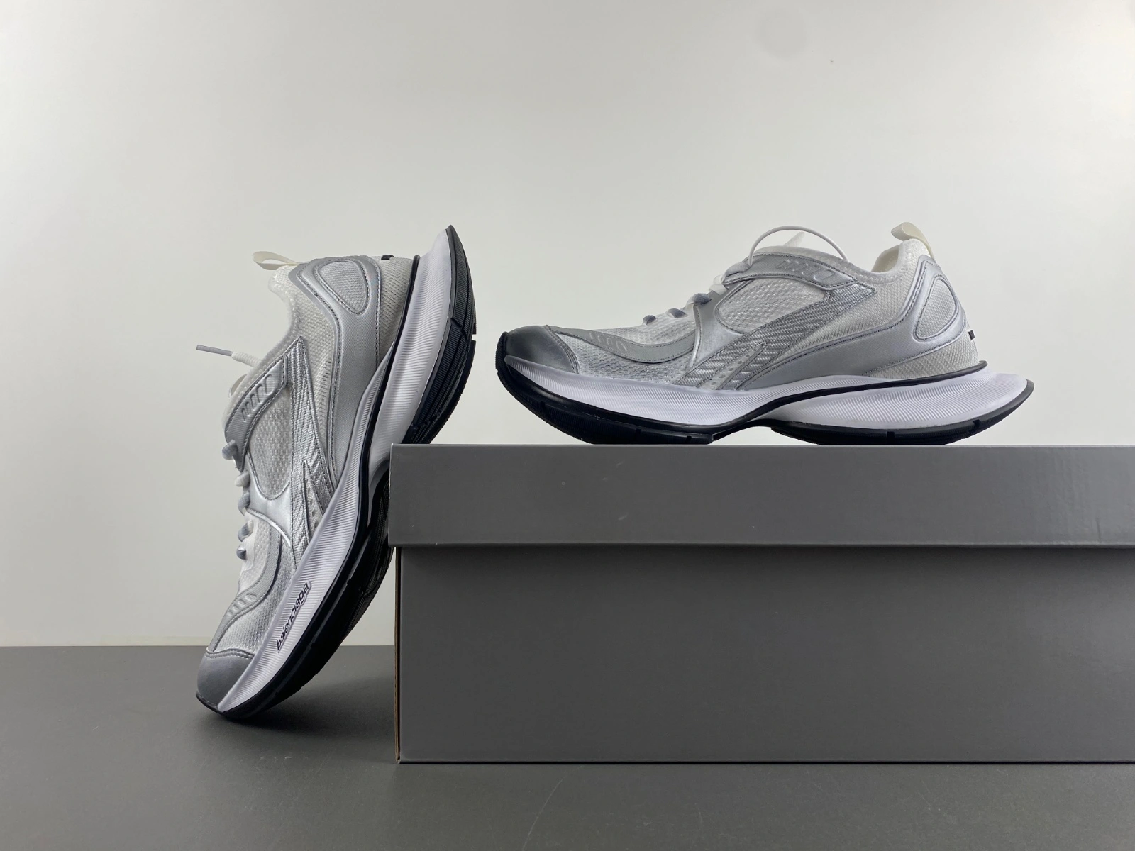 Stretchable B*alenciaga 3XL Sneaker AM20240611- 4299