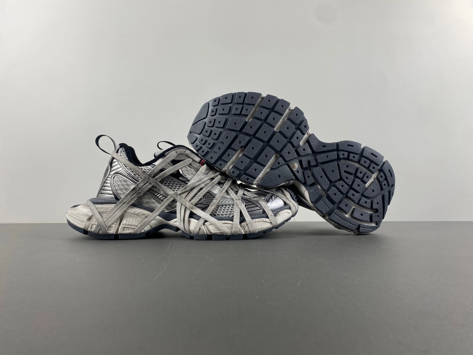 Snug B*alenciaga 3XL Sneaker AM20240613- 4295
