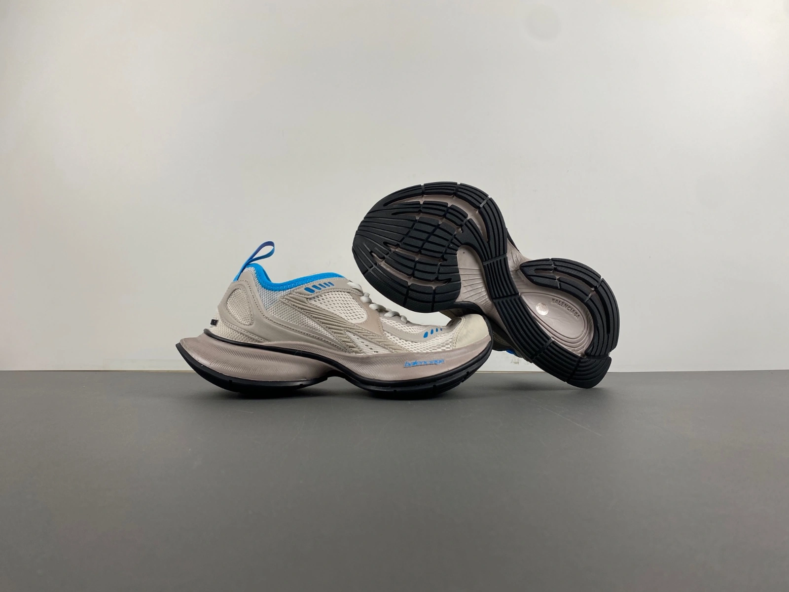B*alenciaga 3XL Sneaker AM20240810- Cozy 4273