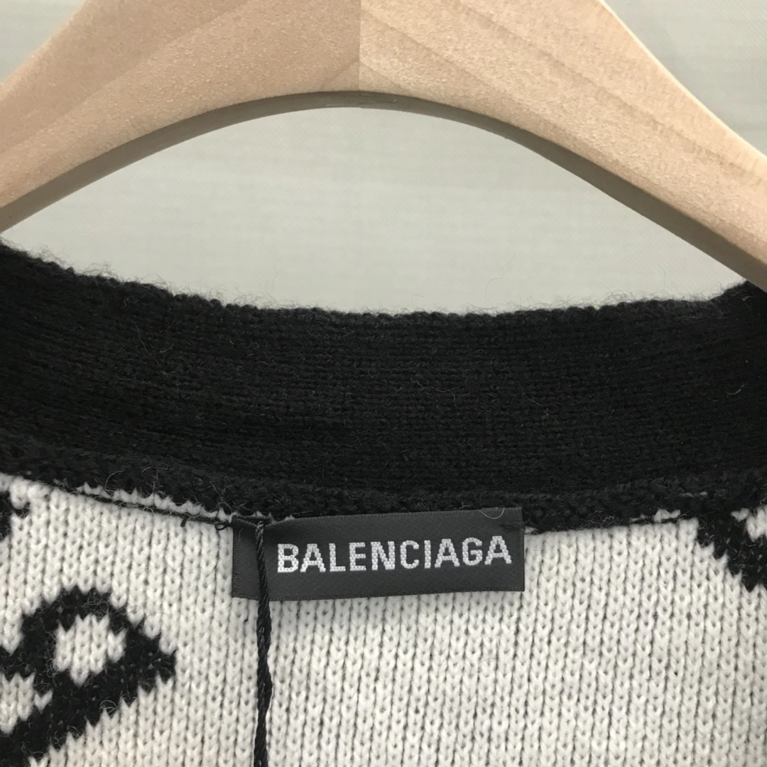 Snug B*alenciaga Cardigan Top Quality DSX 20231009- 10657