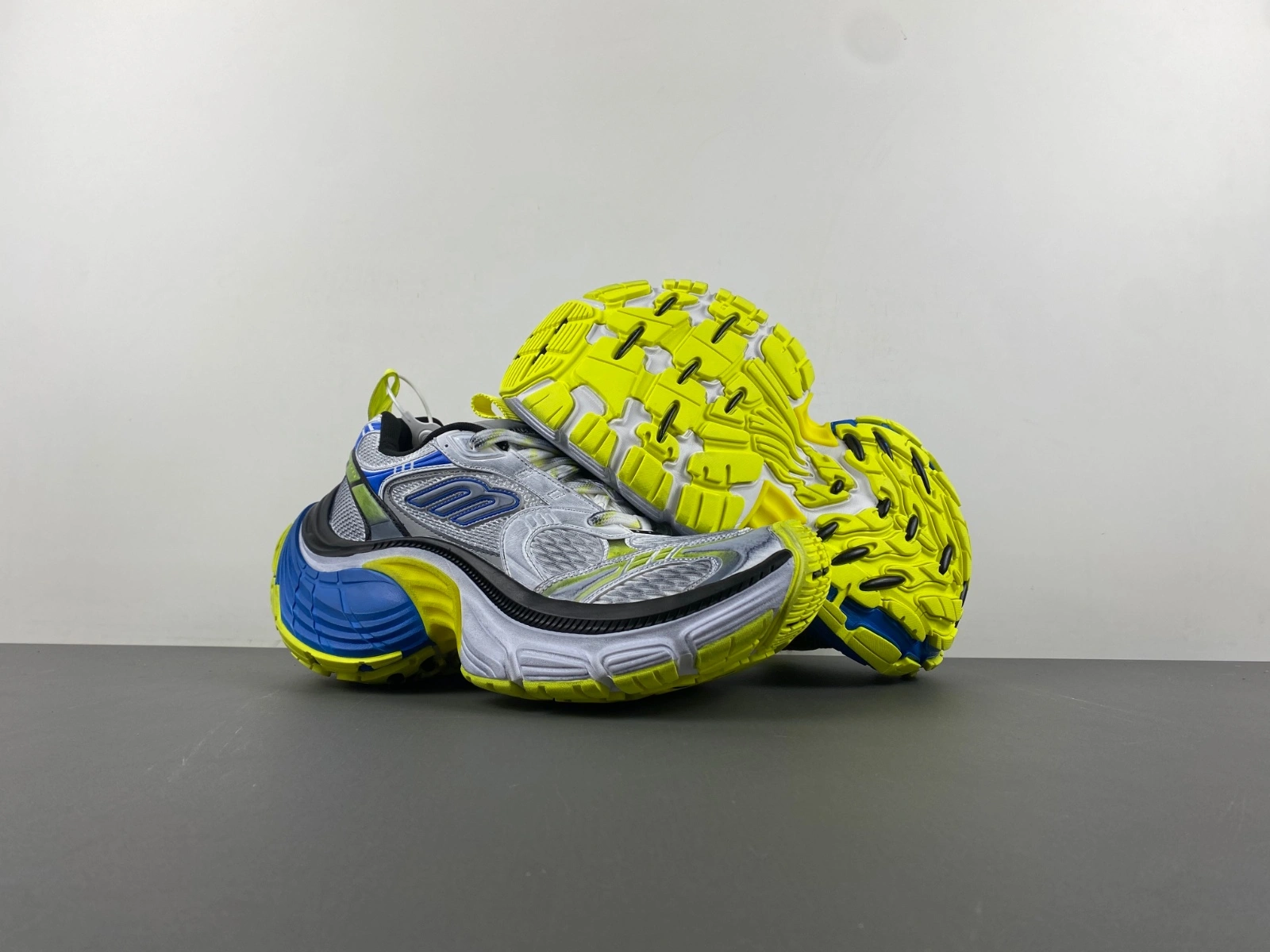 Affordable B*alenciaga Cargo AM 20240509- 4331