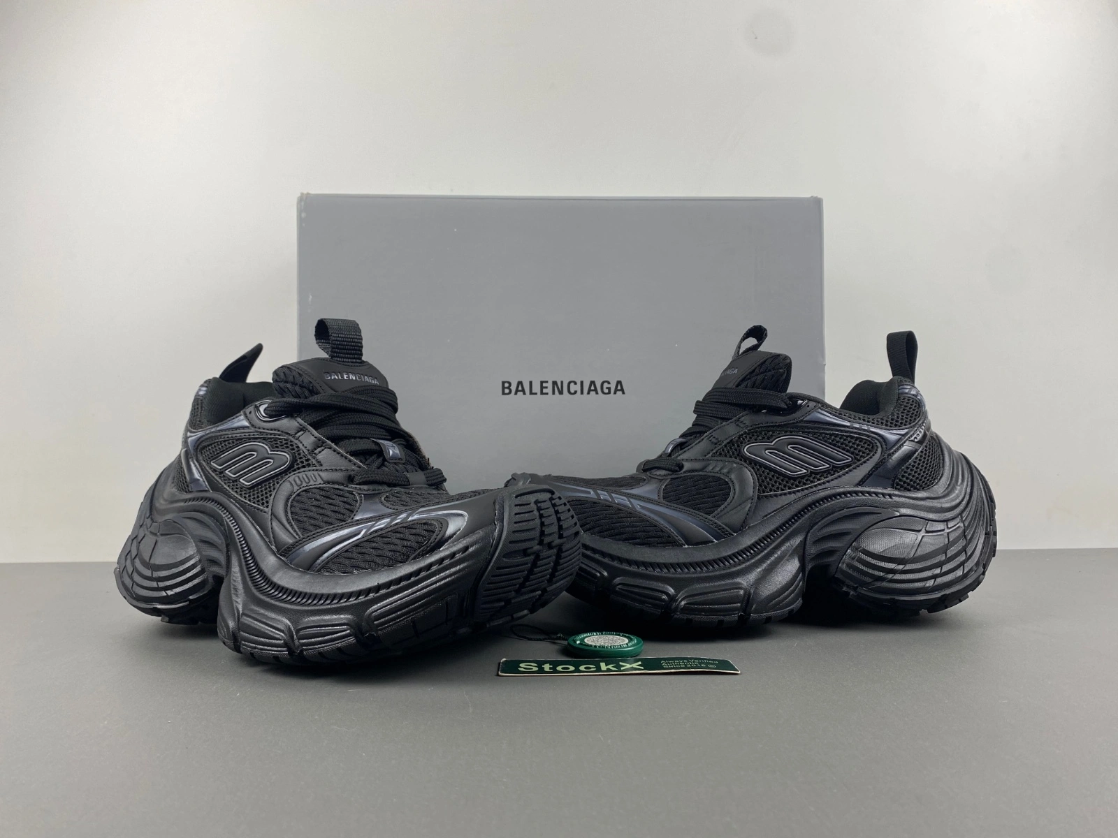 B*alenciaga Cargo AM 20240510- TravelReady 4330