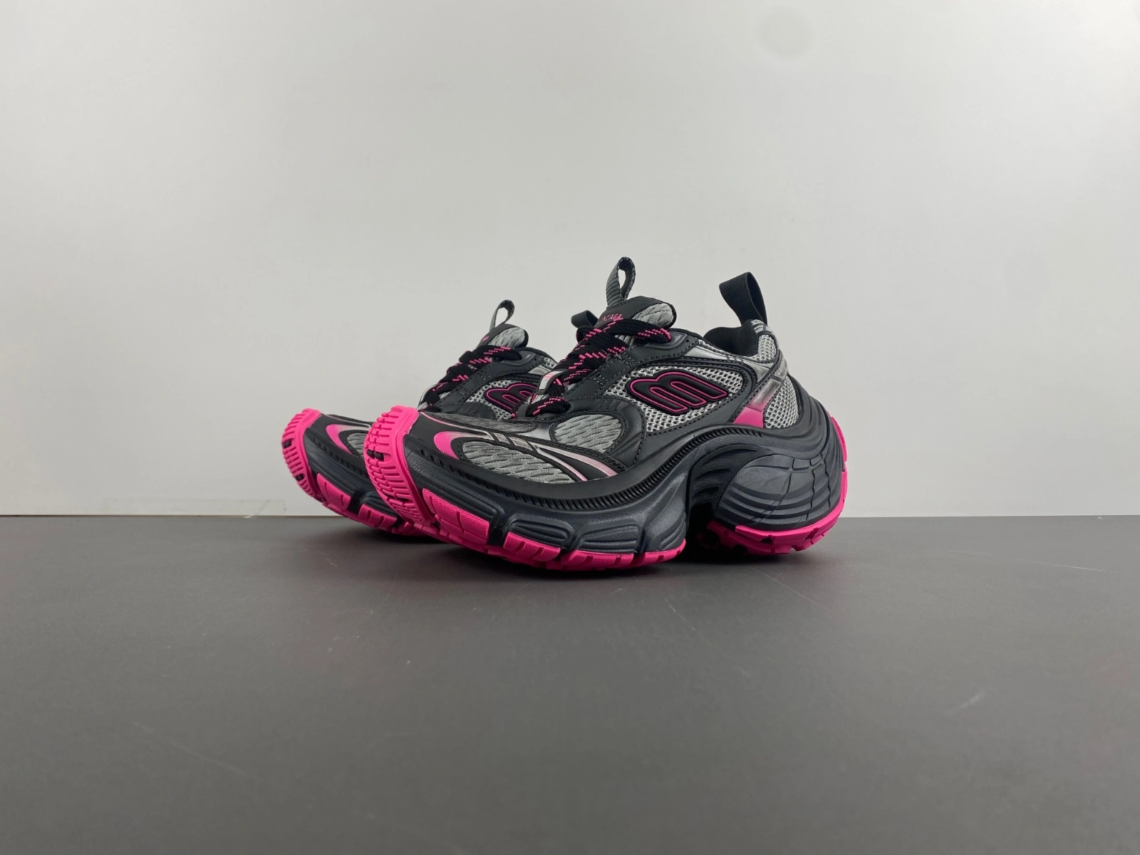 B*alenciaga Cargo AM 20241010- UrbanStyle 4265