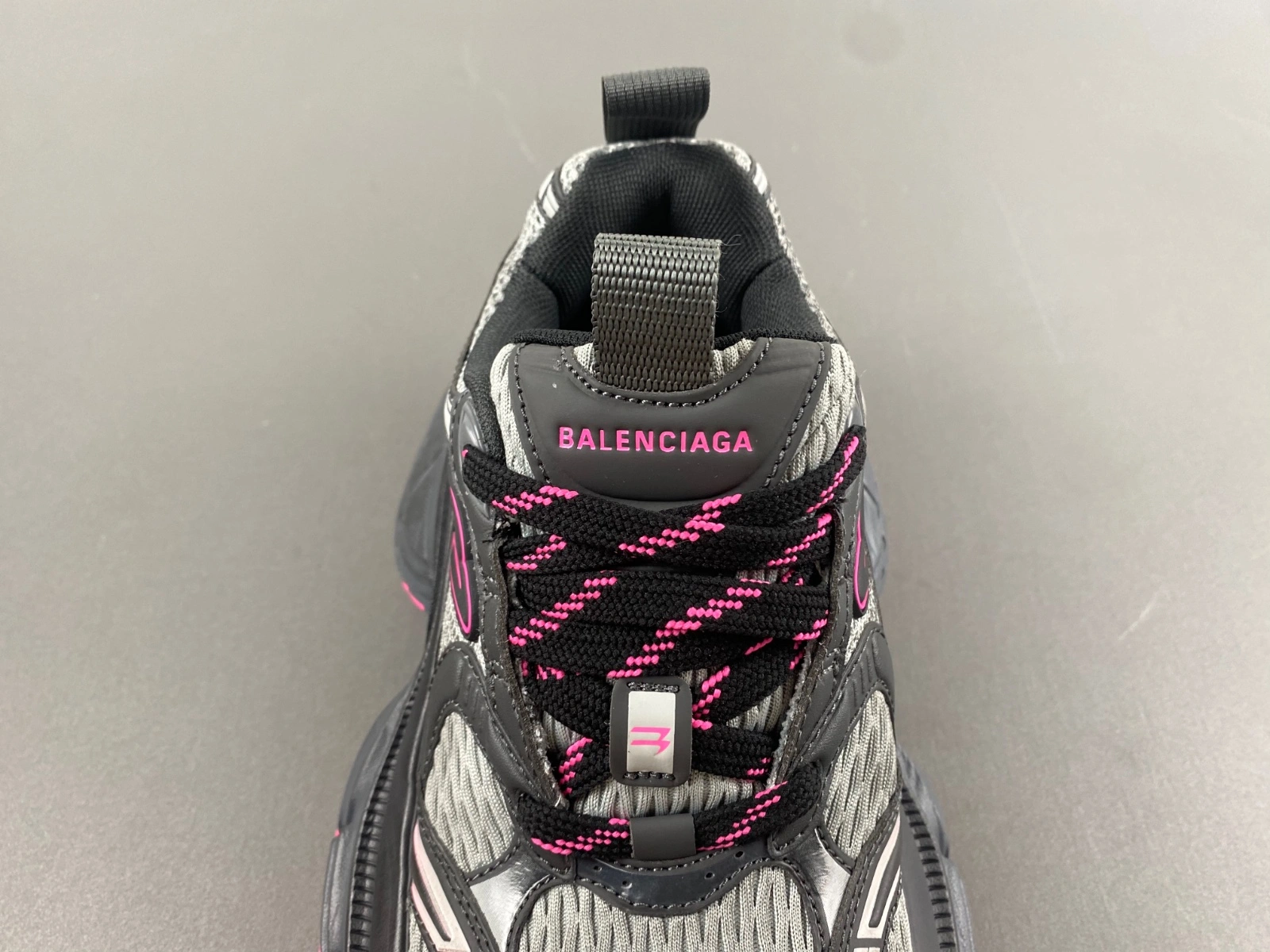 B*alenciaga Cargo AM 20241010- UrbanStyle 4265