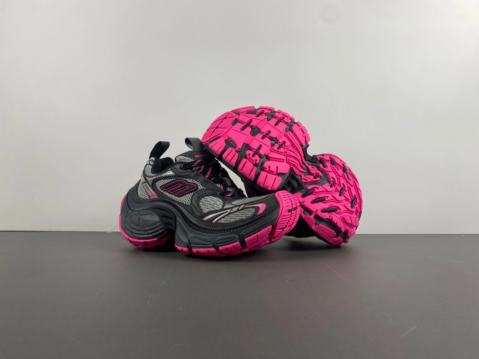B*alenciaga Cargo AM 20241010- UrbanStyle 4265