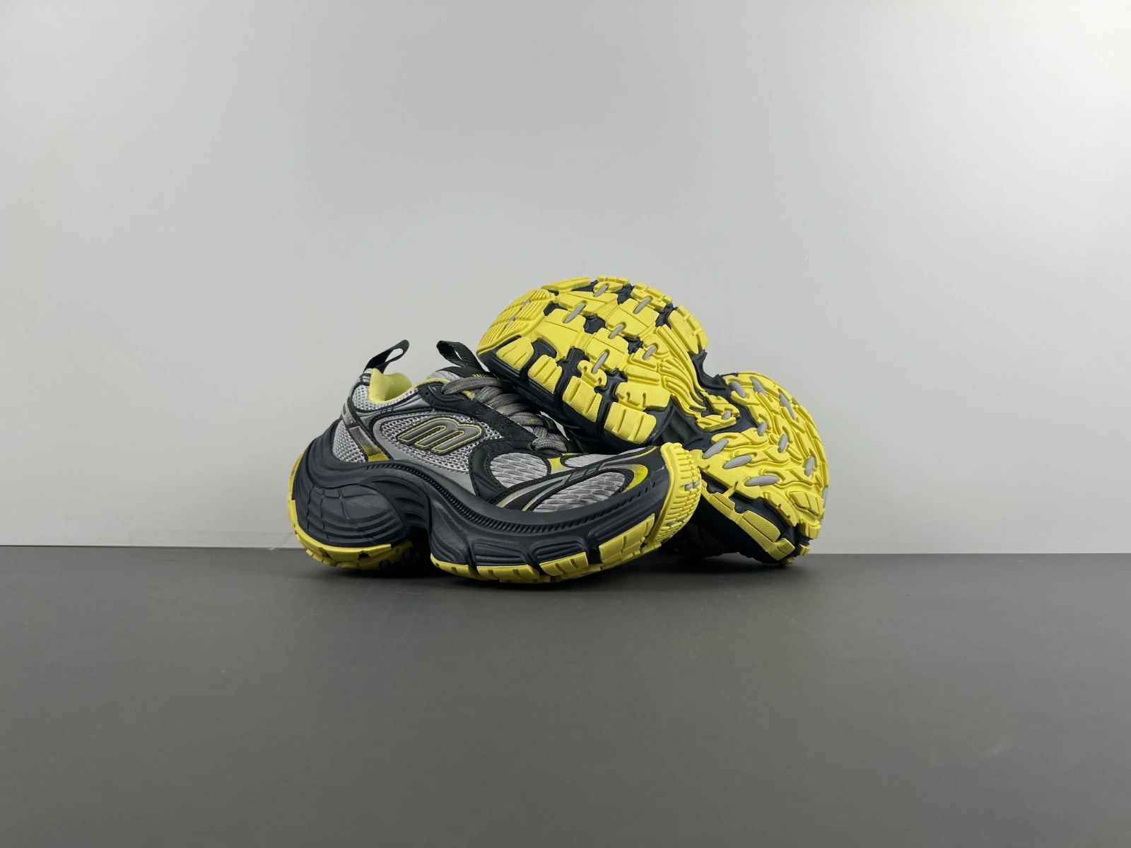Snug B*alenciaga Cargo AM 20241010- 4264