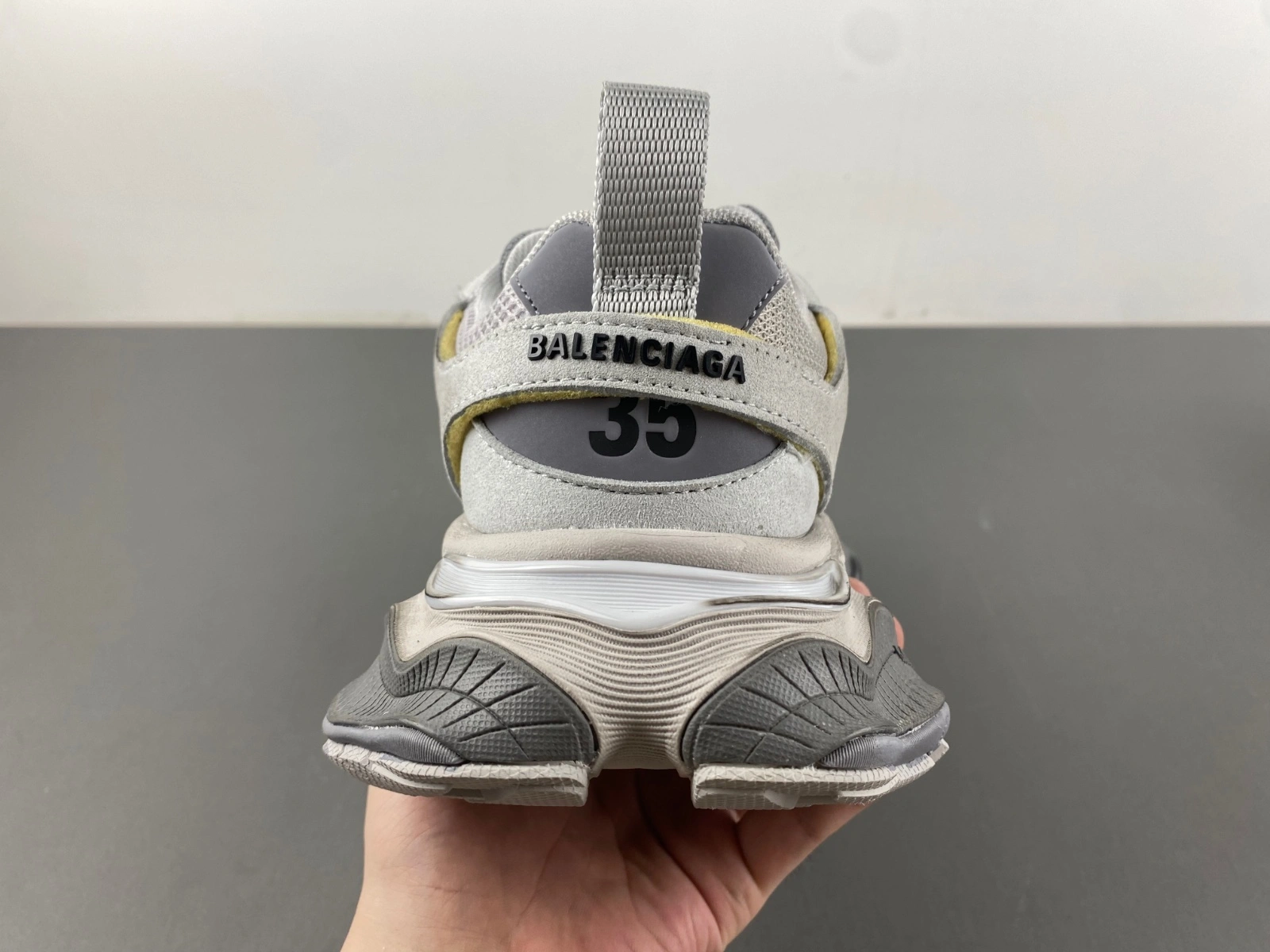 B*alenciaga Cargo AM 20241020- Snug 4244
