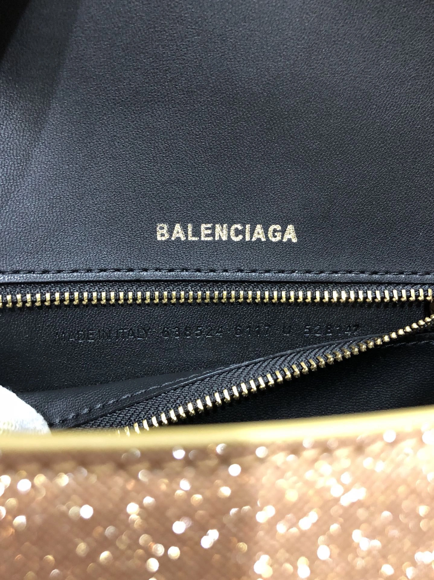 Functional B*alenciaga Crossbody bag Top Quality HT 20231017-106 31*20* 9054