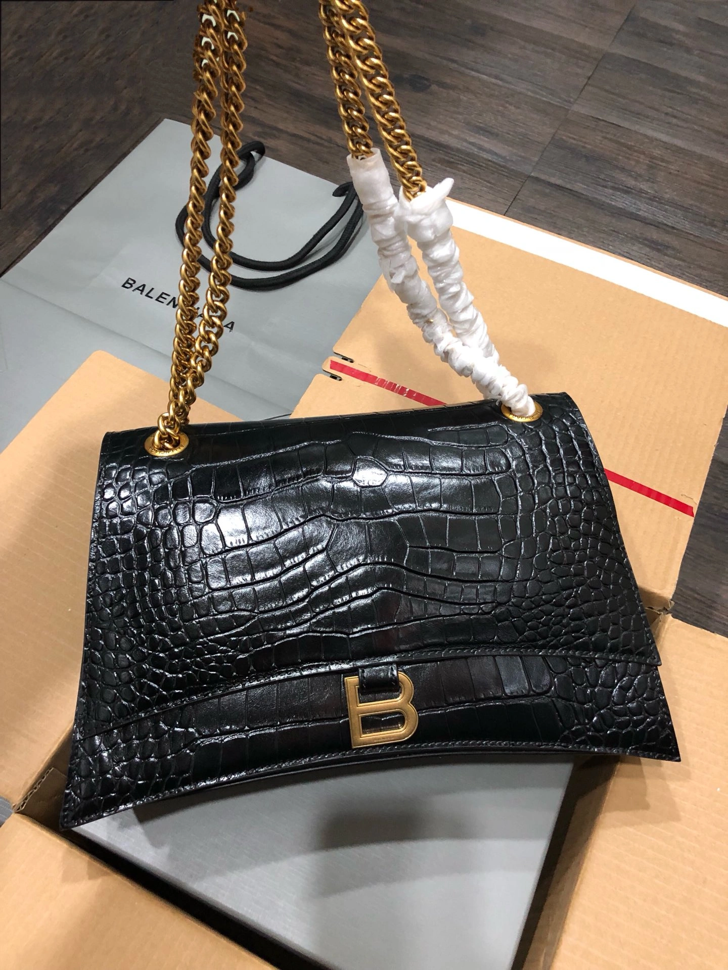 B*alenciaga Crossbody bag Top Quality HT 20231017-88 31*20* Versatile 9072