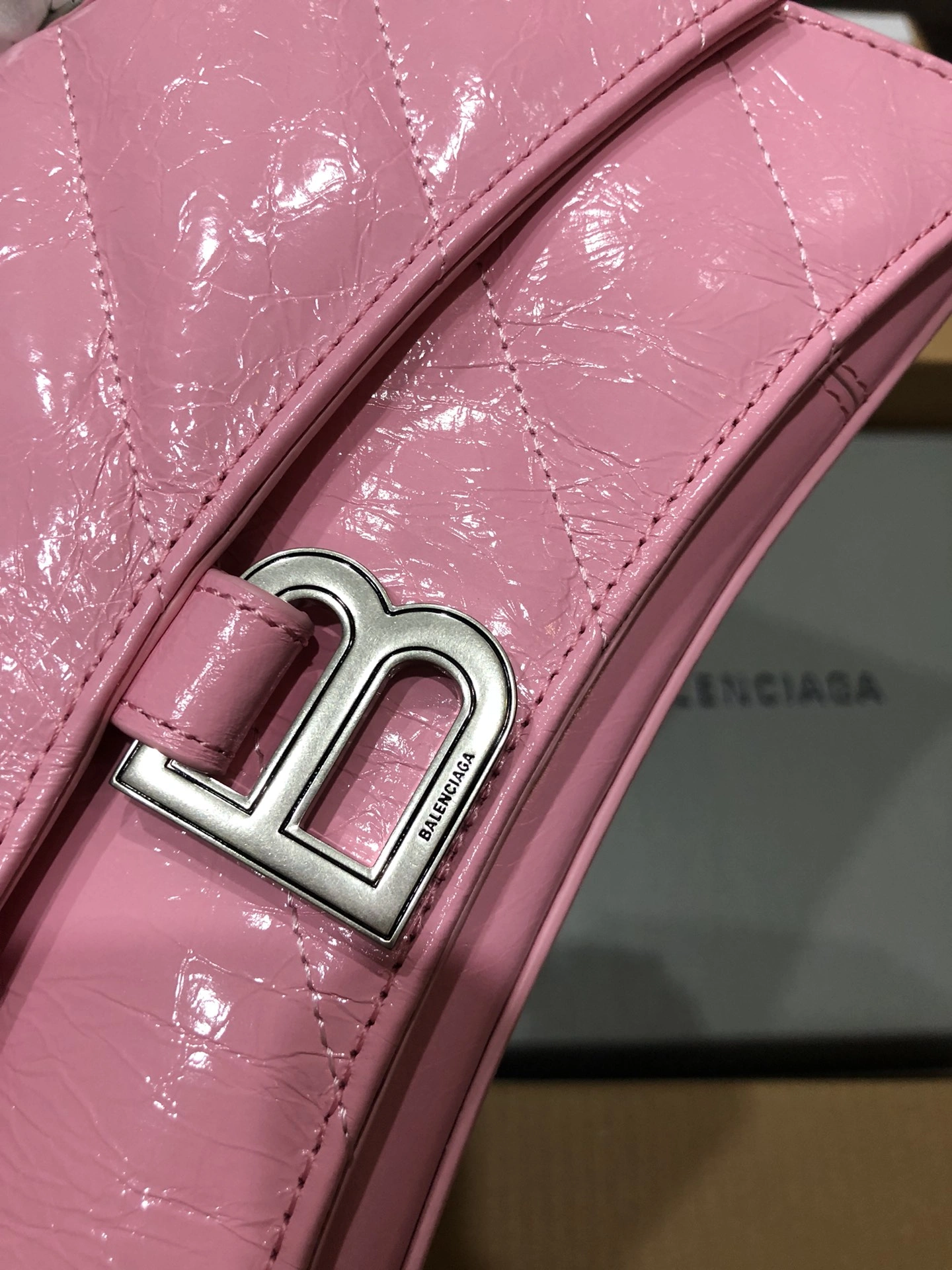 B*alenciaga Crossbody bag Top Quality HT 20231017-89 25*15*9.5 cm GoodFit 9070