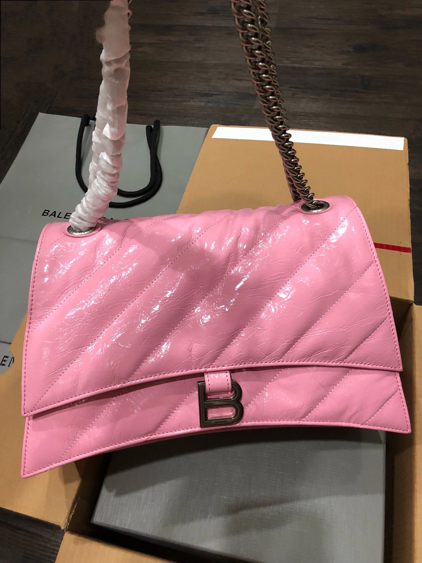 TechFriendly B*alenciaga Crossbody bag Top Quality HT 20231017-90 31*20* 9069