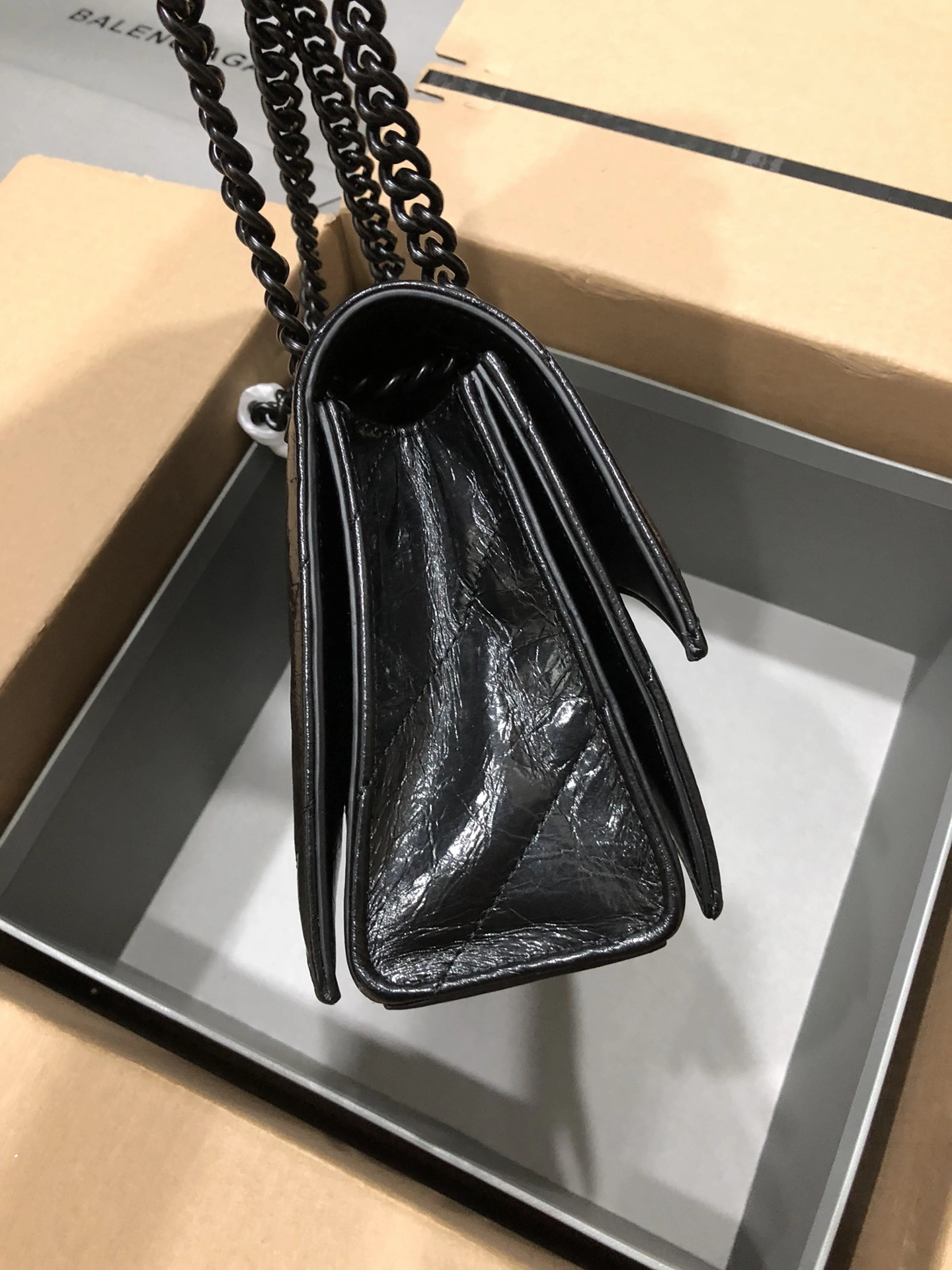 WrinkleFree B*alenciaga Crossbody bag Top Quality HT 20231017-91 25*15*9.5 cm 9068