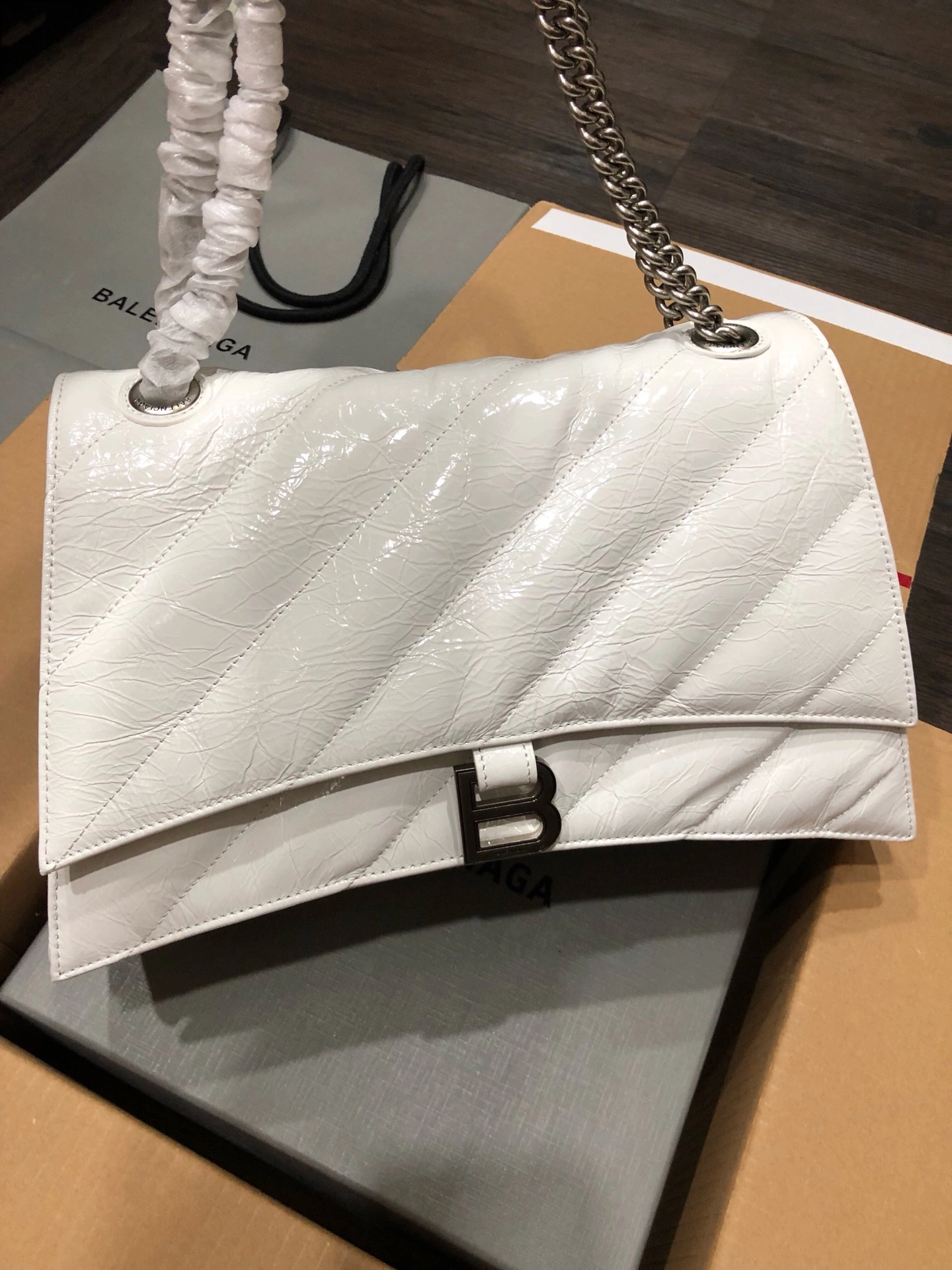 B*alenciaga Crossbody bag Top Quality HT 20231017-96 31*20* Versatile 9064